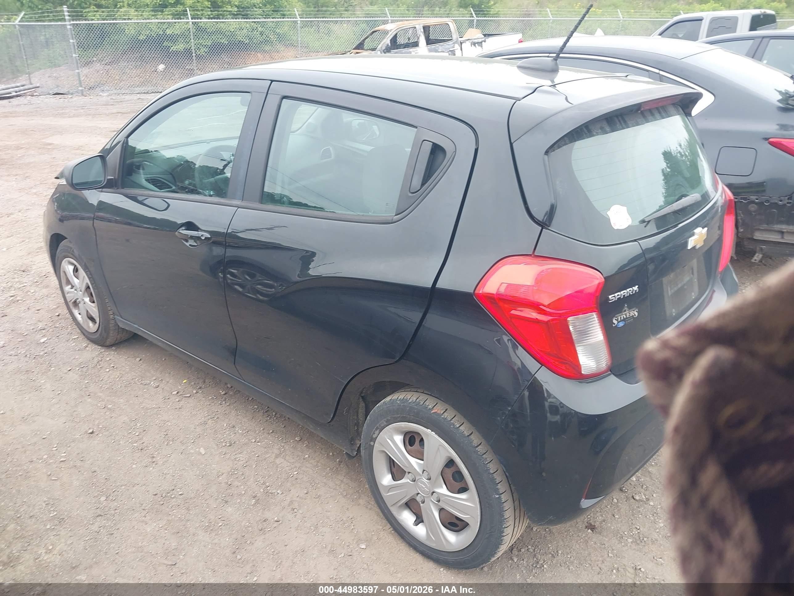 2019 Chevrolet Spark Ls Cvt Black vin: KL8CB6SA9KC702652