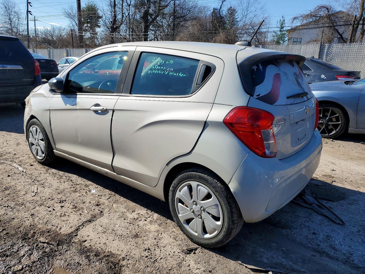 2017 Chevrolet Spark Ls Beige vin: KL8CB6SAXHC826843