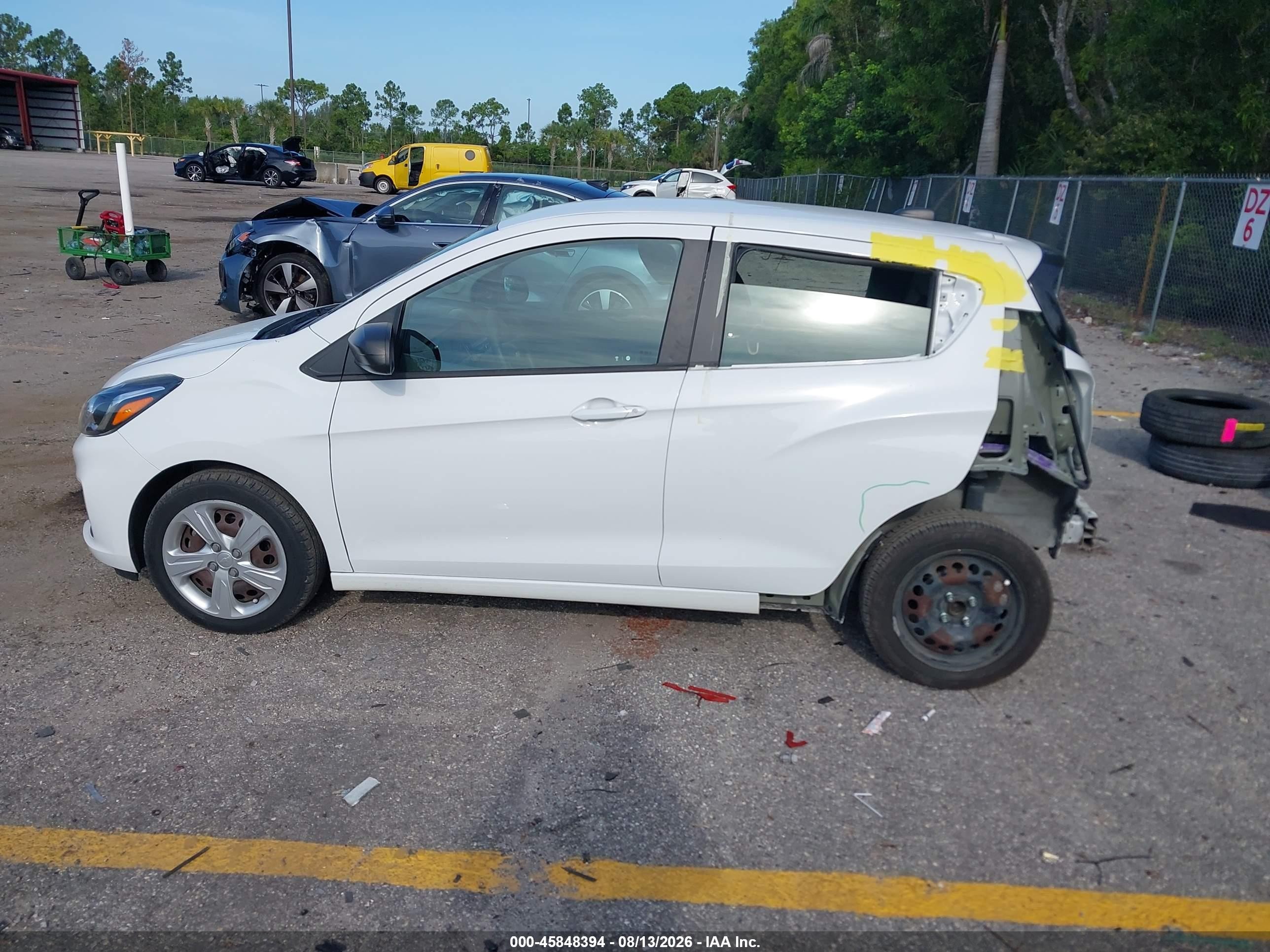 2021 Chevrolet Spark Fwd Ls Automatic White vin: KL8CB6SAXMC731256