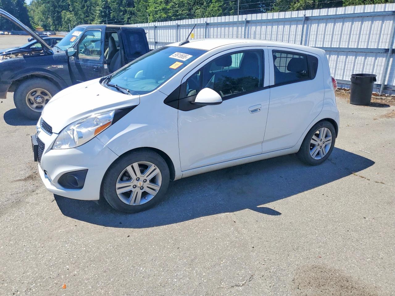 2014 Chevrolet Spark 1lt White vin: KL8CD6S90EC534534