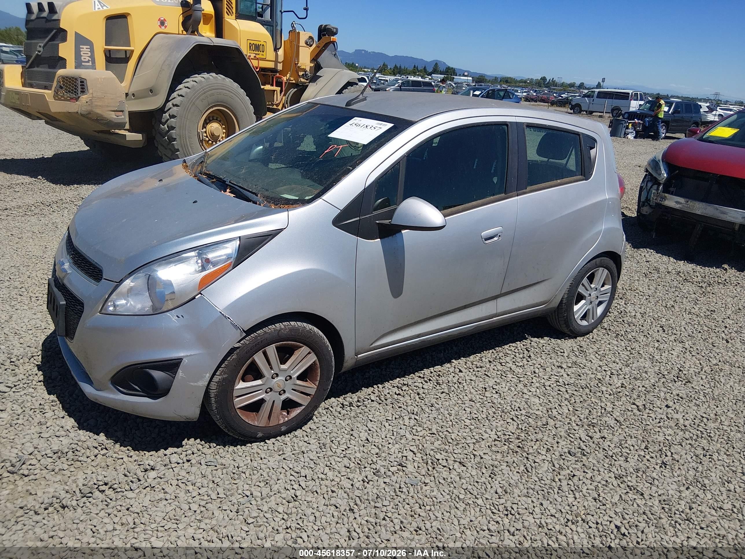 2014 Chevrolet Spark 1lt Auto Серебряный vin: KL8CD6S90EC560812