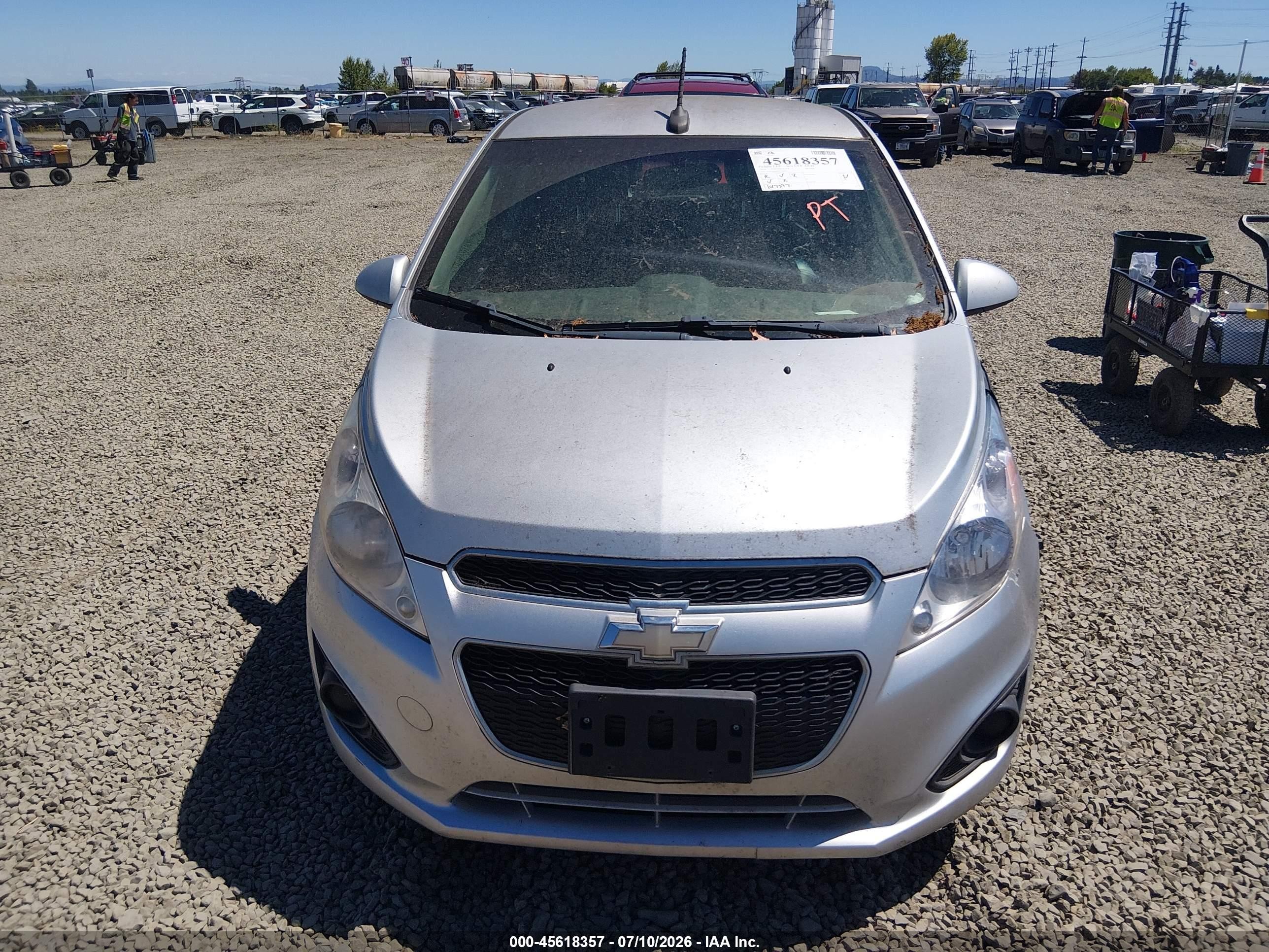 2014 Chevrolet Spark 1lt Auto Серебряный vin: KL8CD6S90EC560812