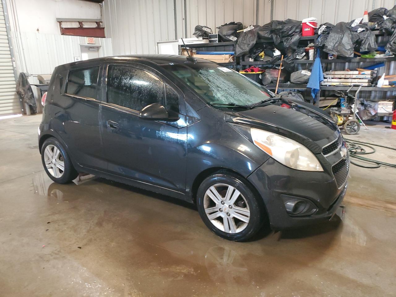 2013 Chevrolet Spark 1lt Black vin: KL8CD6S91DC580100 Damage: Right Front Door, Heavy Scratch, 2 To 3 Inches