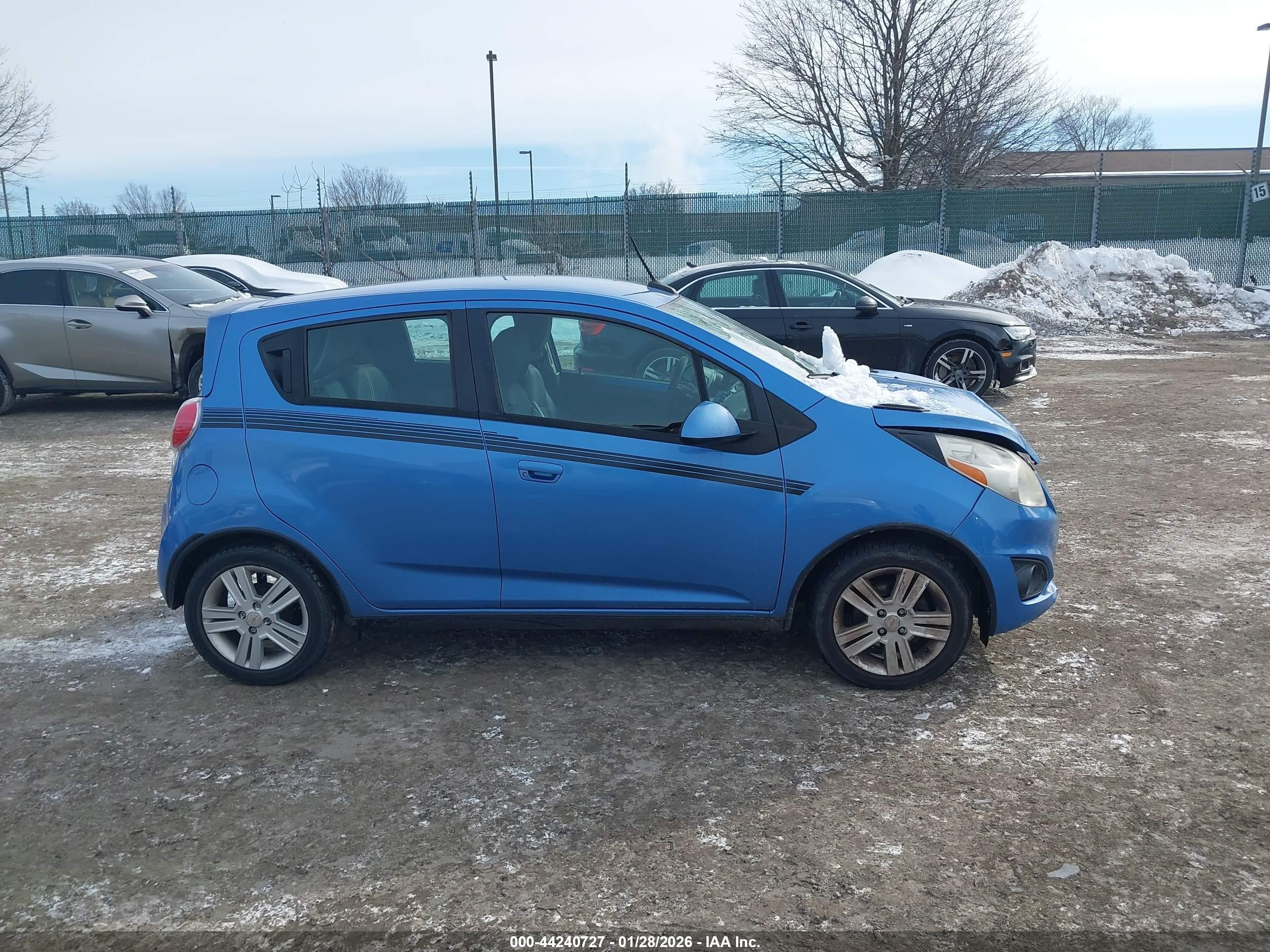 2013 Chevrolet Spark 1lt Auto Синий vin: KL8CD6S92DC512341