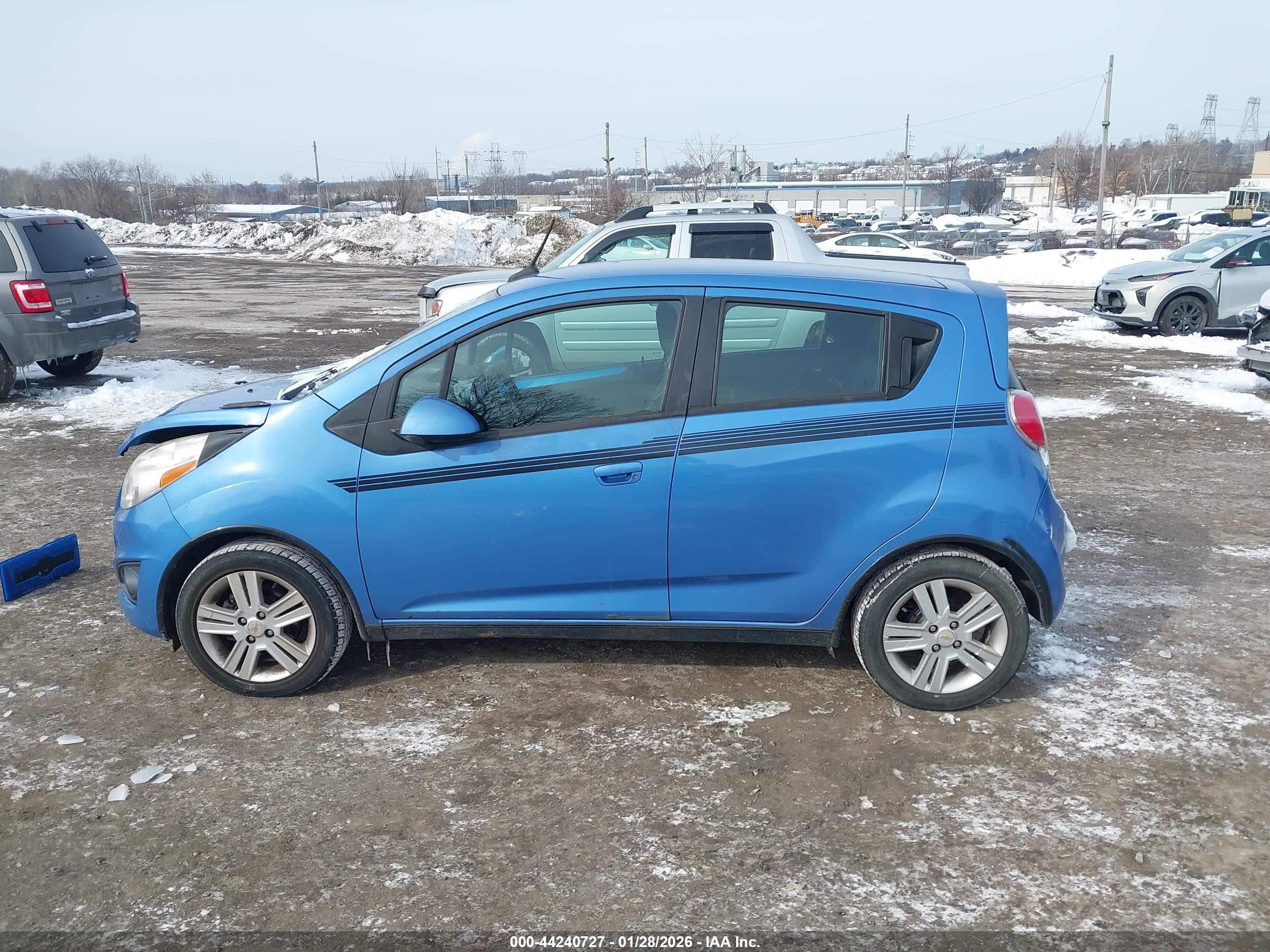 2013 Chevrolet Spark 1lt Auto Синий vin: KL8CD6S92DC512341