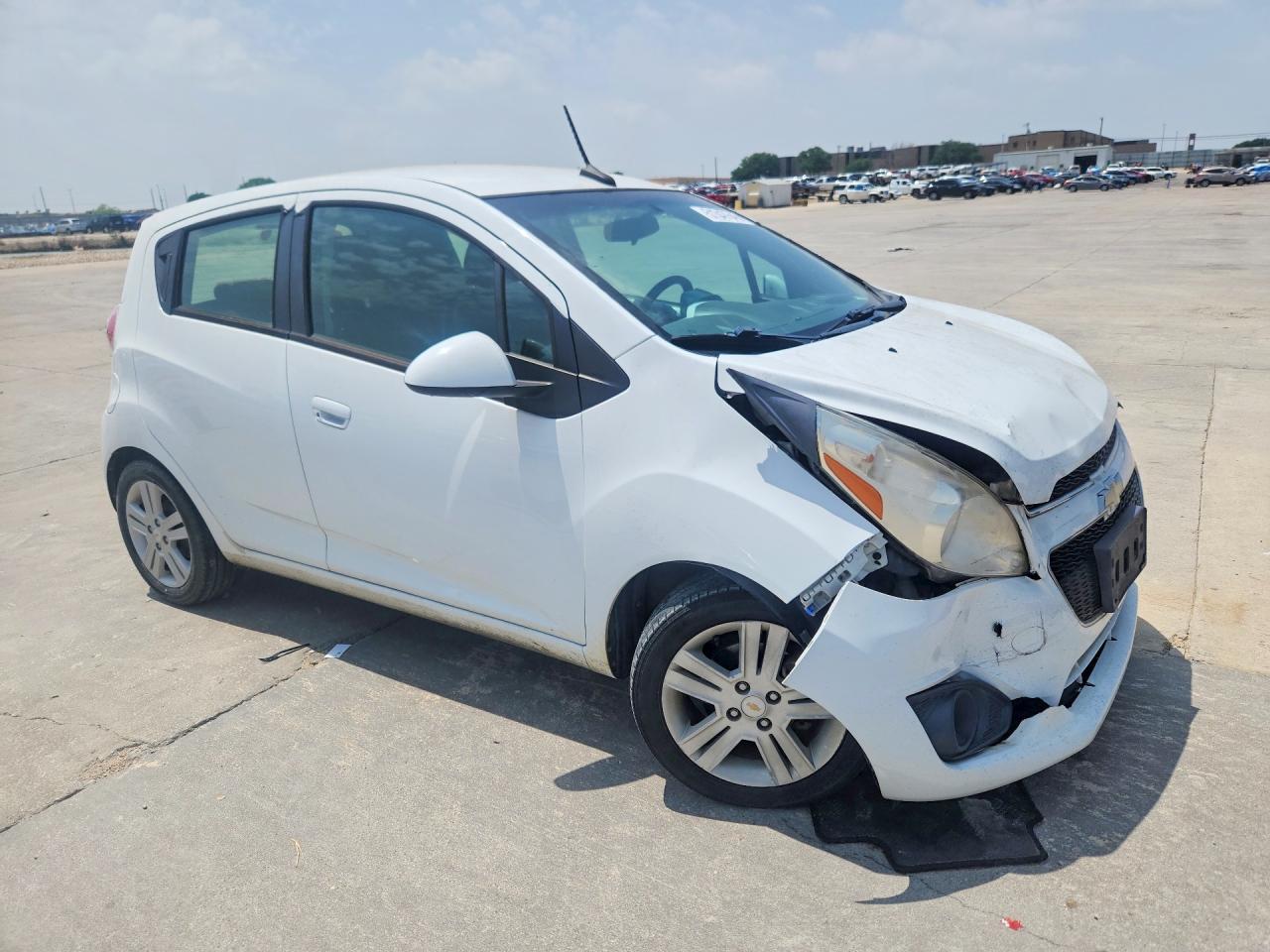 2014 Chevrolet Spark 1lt White vin: KL8CD6S92EC541422