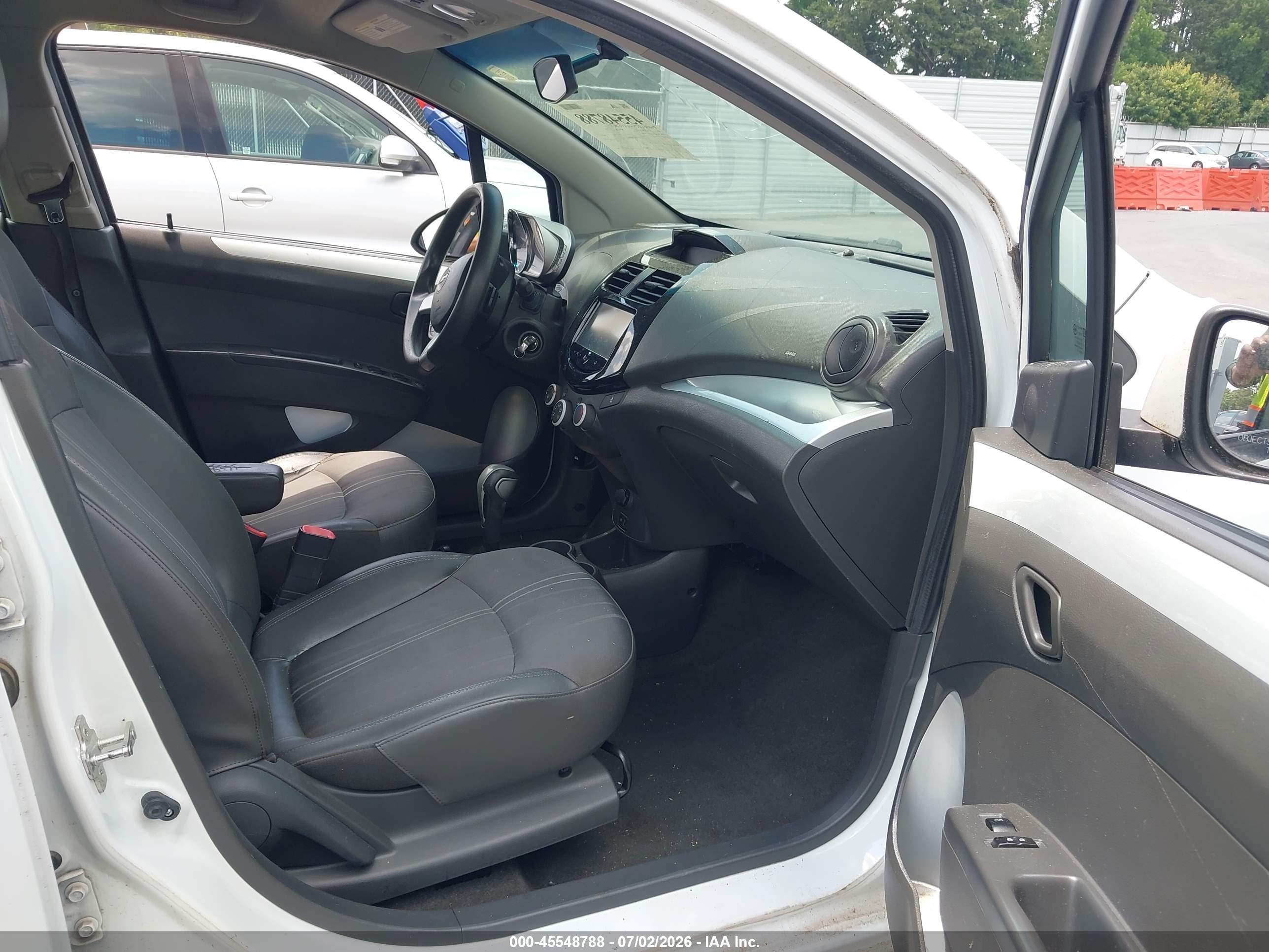 2015 Chevrolet Spark 1lt Cvt White vin: KL8CD6S92FC716348