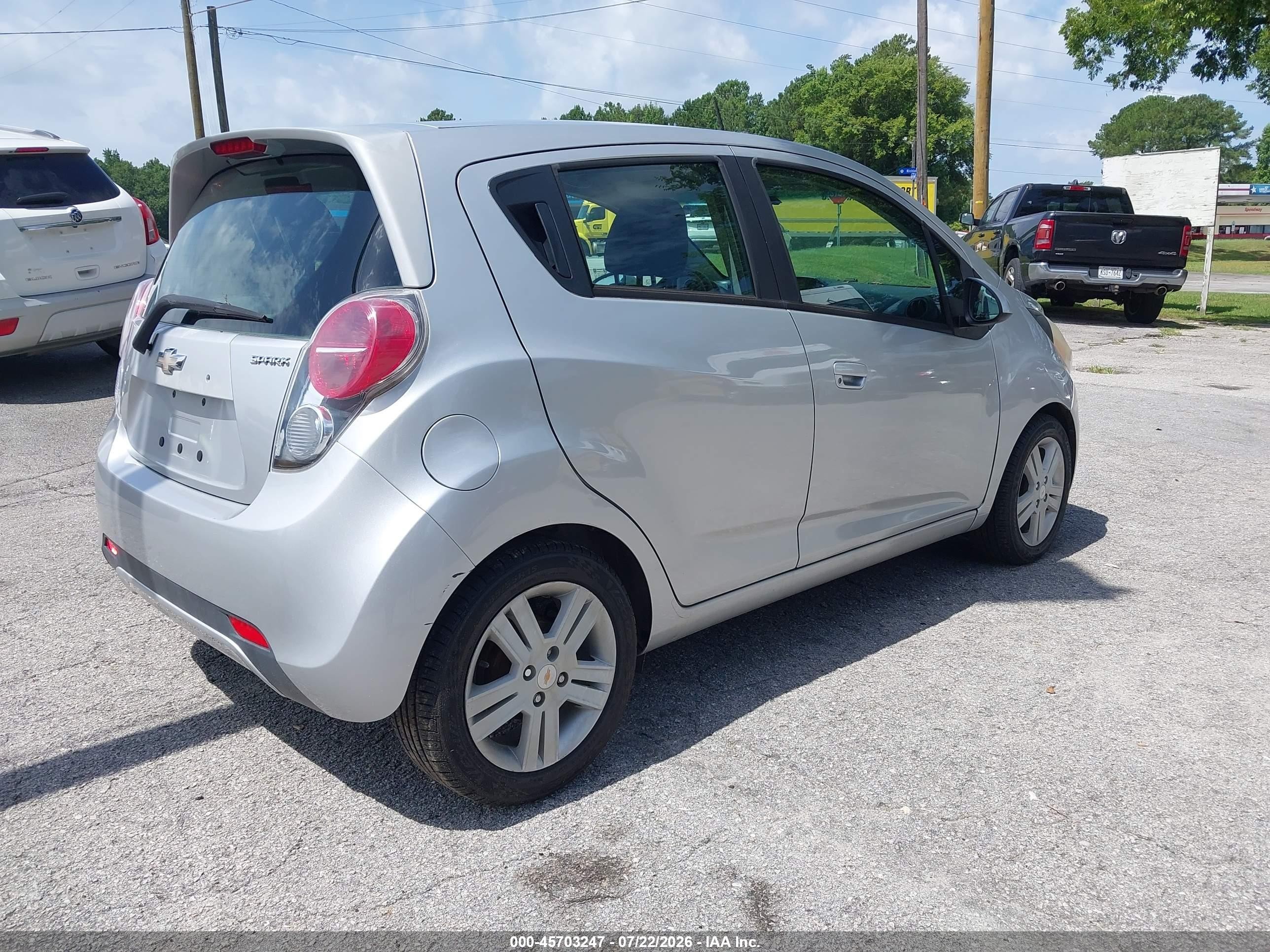 2015 Chevrolet Spark 1lt Cvt Silver vin: KL8CD6S92FC727074
