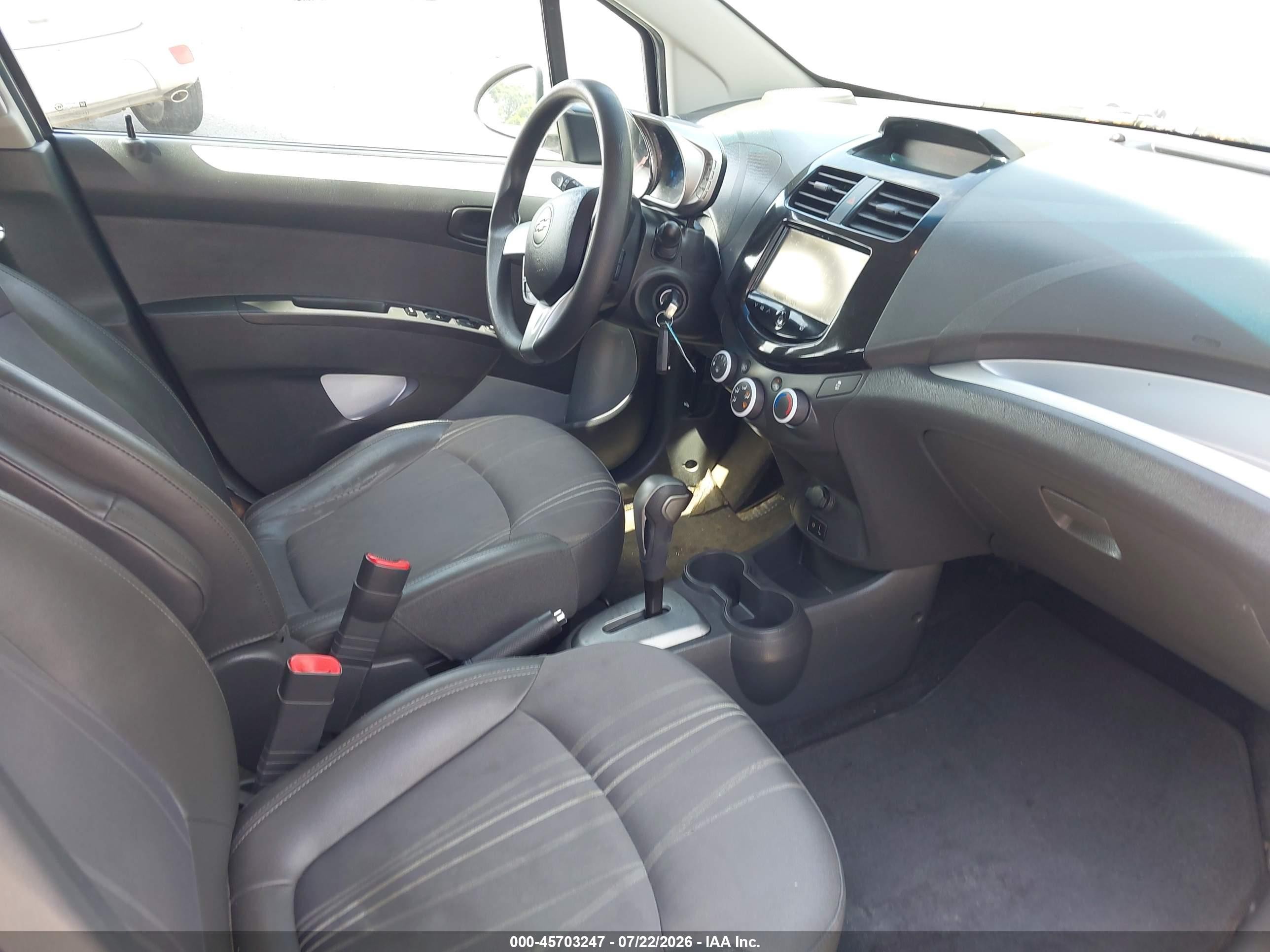 2015 Chevrolet Spark 1lt Cvt Silver vin: KL8CD6S92FC727074