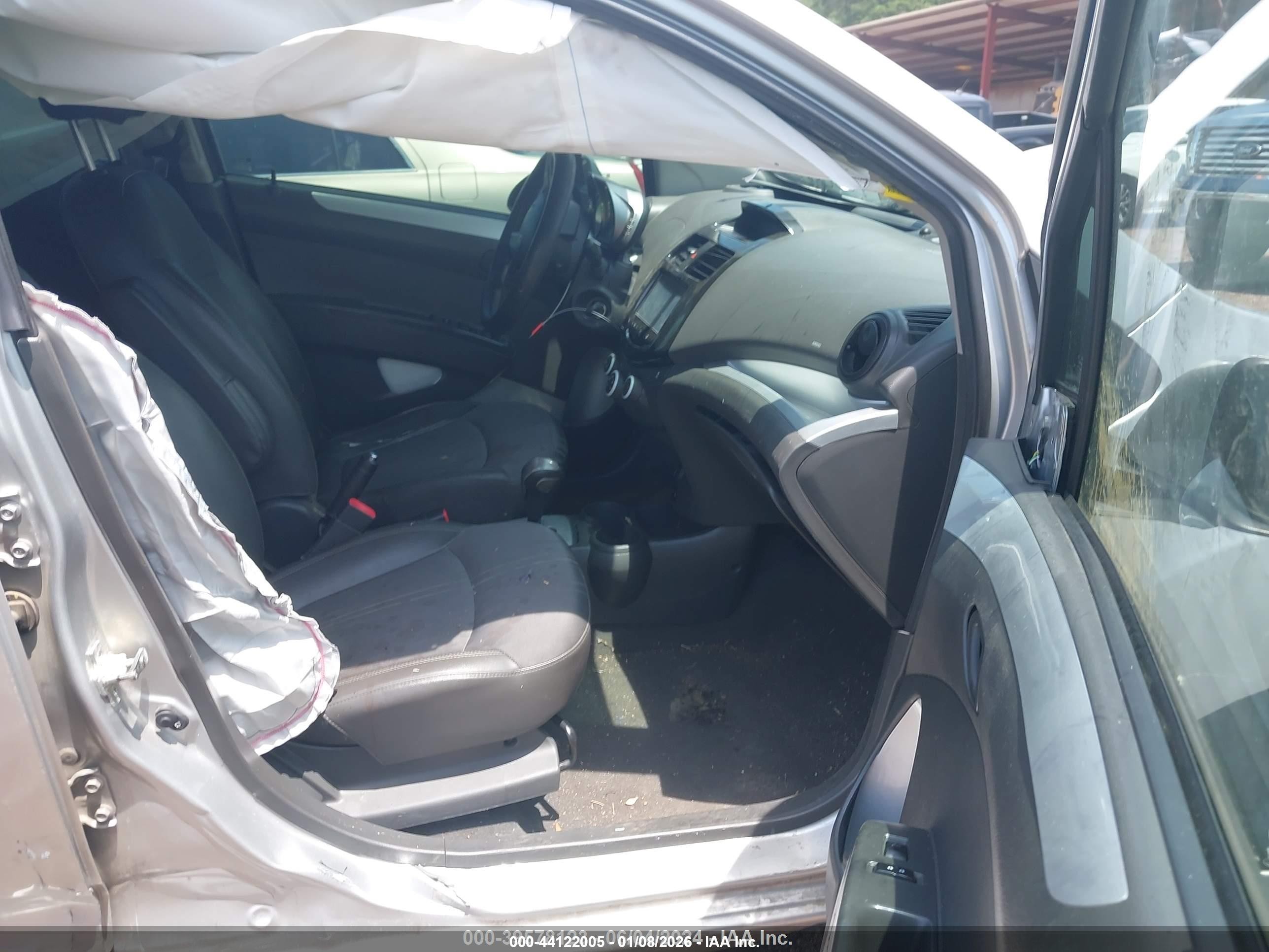 2015 Chevrolet Spark 1lt Cvt Silver vin: KL8CD6S92FC736079
