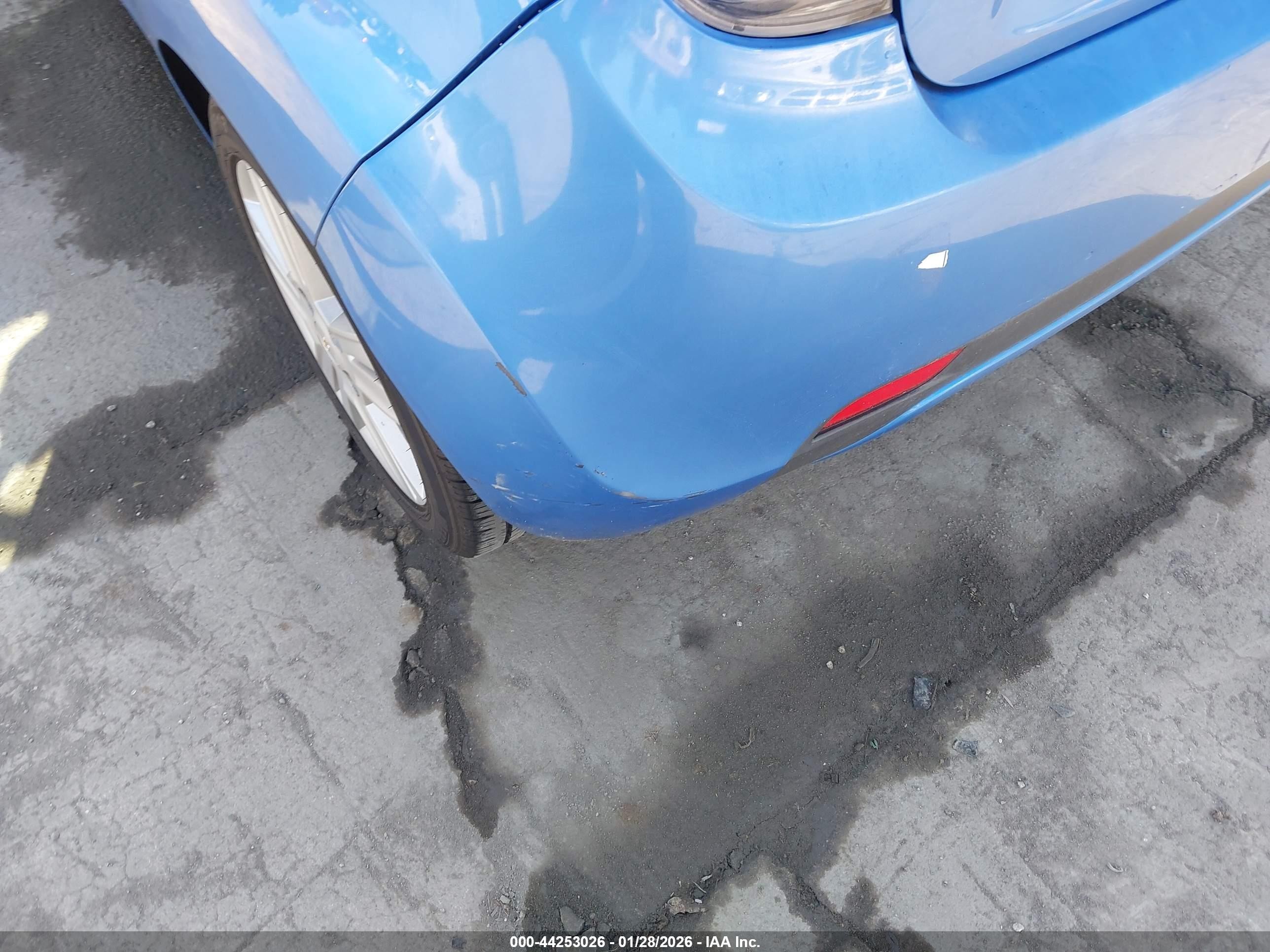 2013 Chevrolet Spark 1lt Auto Blue vin: KL8CD6S93DC620001