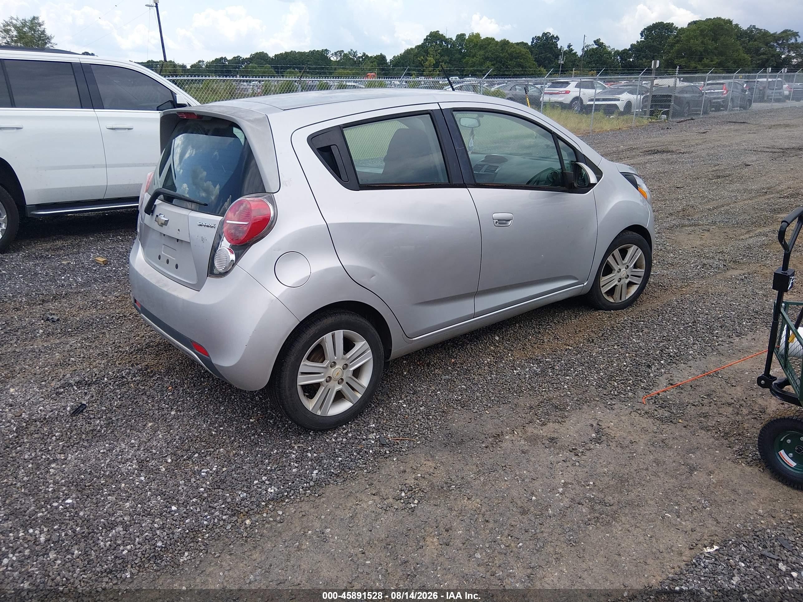 2014 Chevrolet Spark 1lt Auto Silver vin: KL8CD6S93EC548654