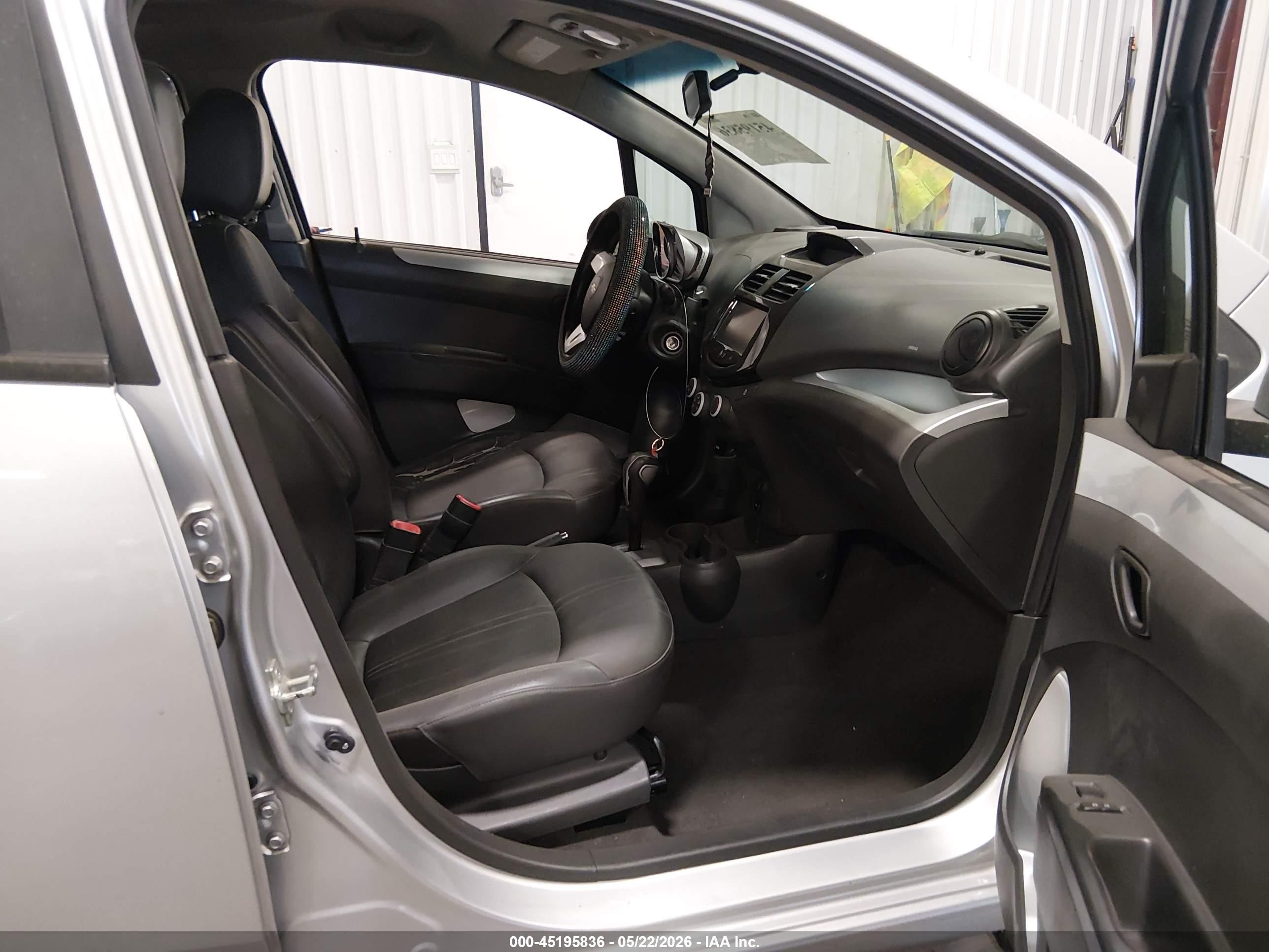 2014 Chevrolet Spark 1lt Auto Silver vin: KL8CD6S93EC553059