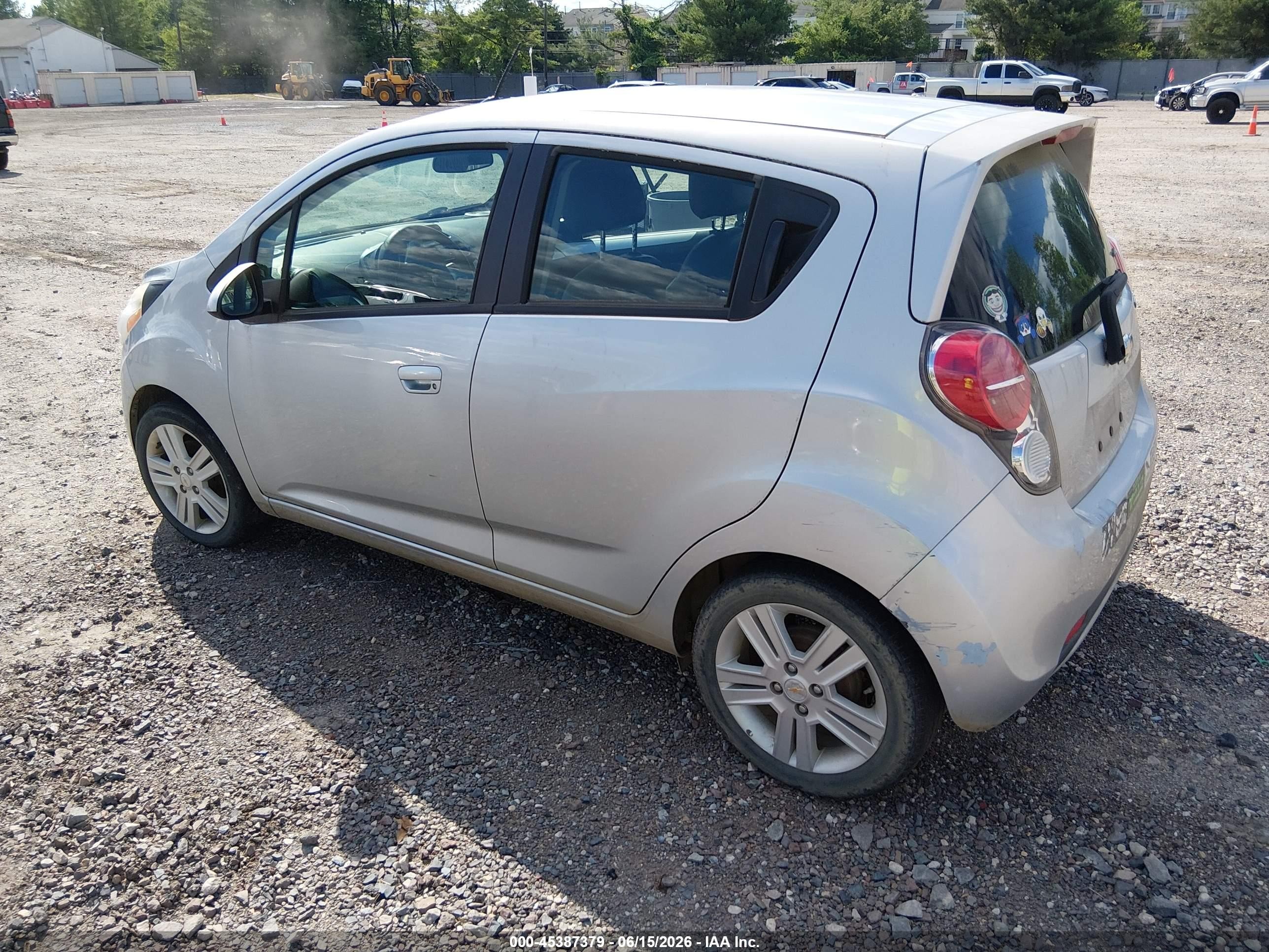 2015 Chevrolet Spark 1lt Cvt Silver vin: KL8CD6S93FC732011