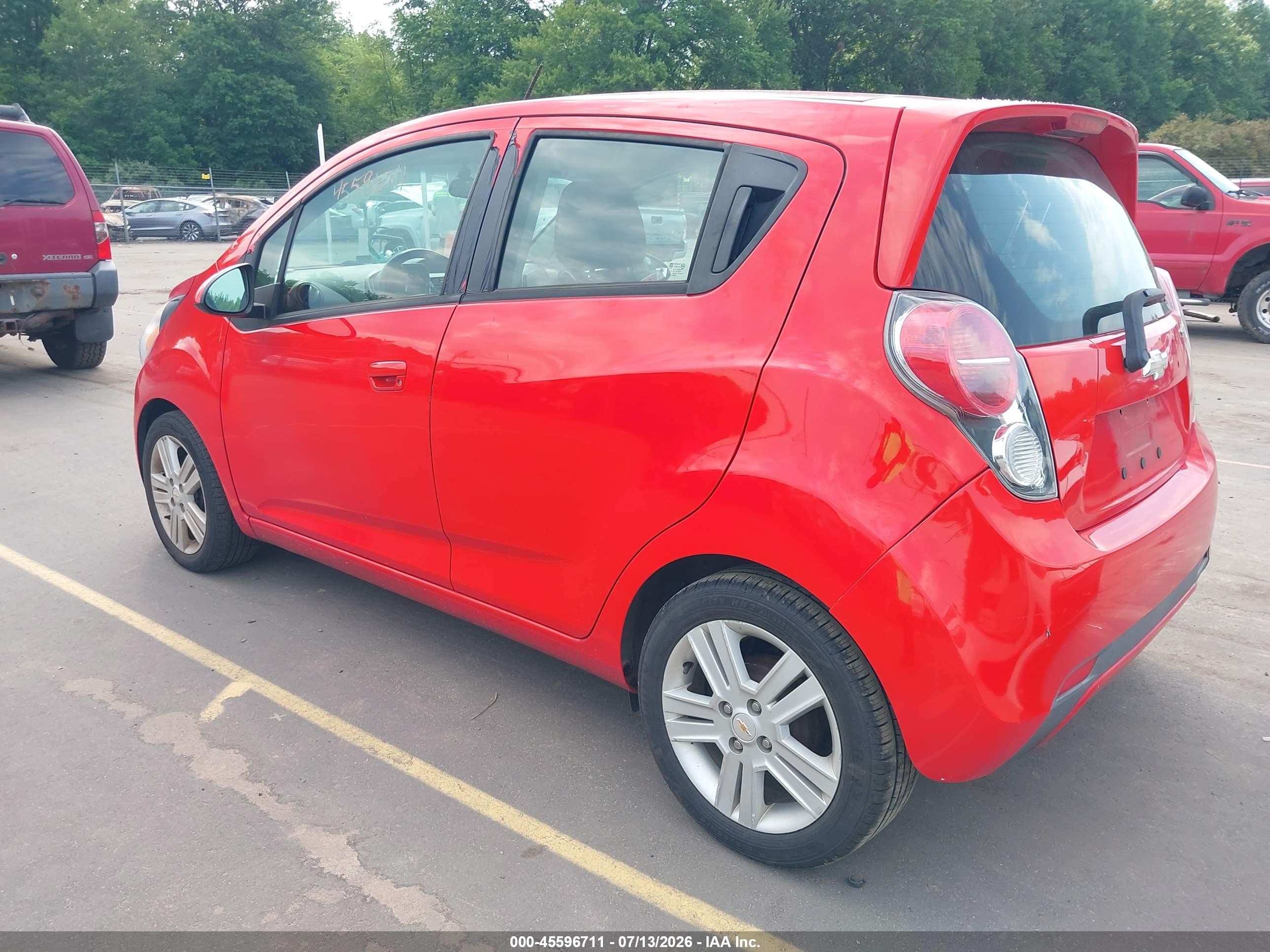 2015 Chevrolet Spark 1lt Cvt Красный vin: KL8CD6S93FC739766