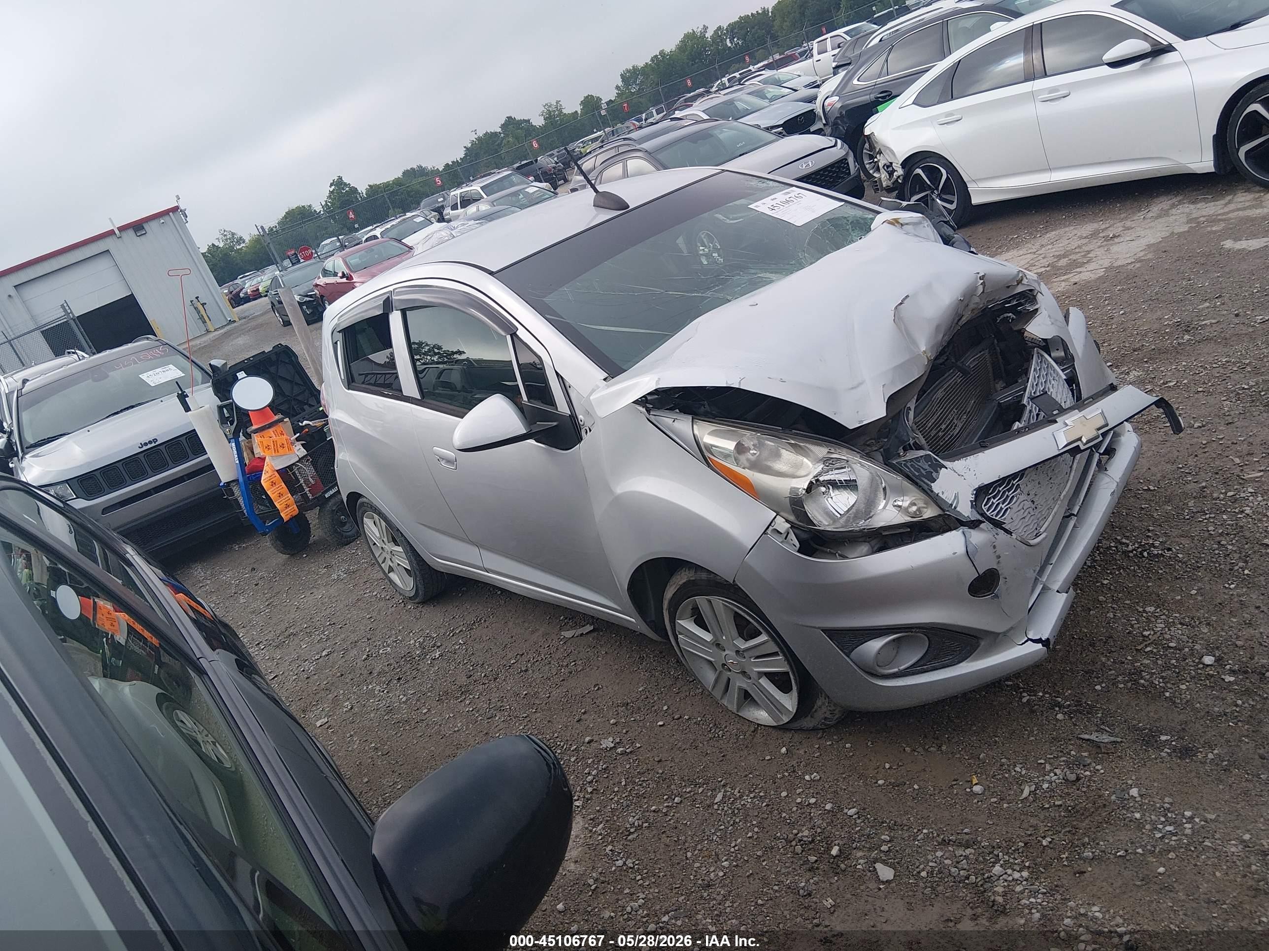 2015 Chevrolet Spark 1lt Cvt Silver vin: KL8CD6S93FC753439