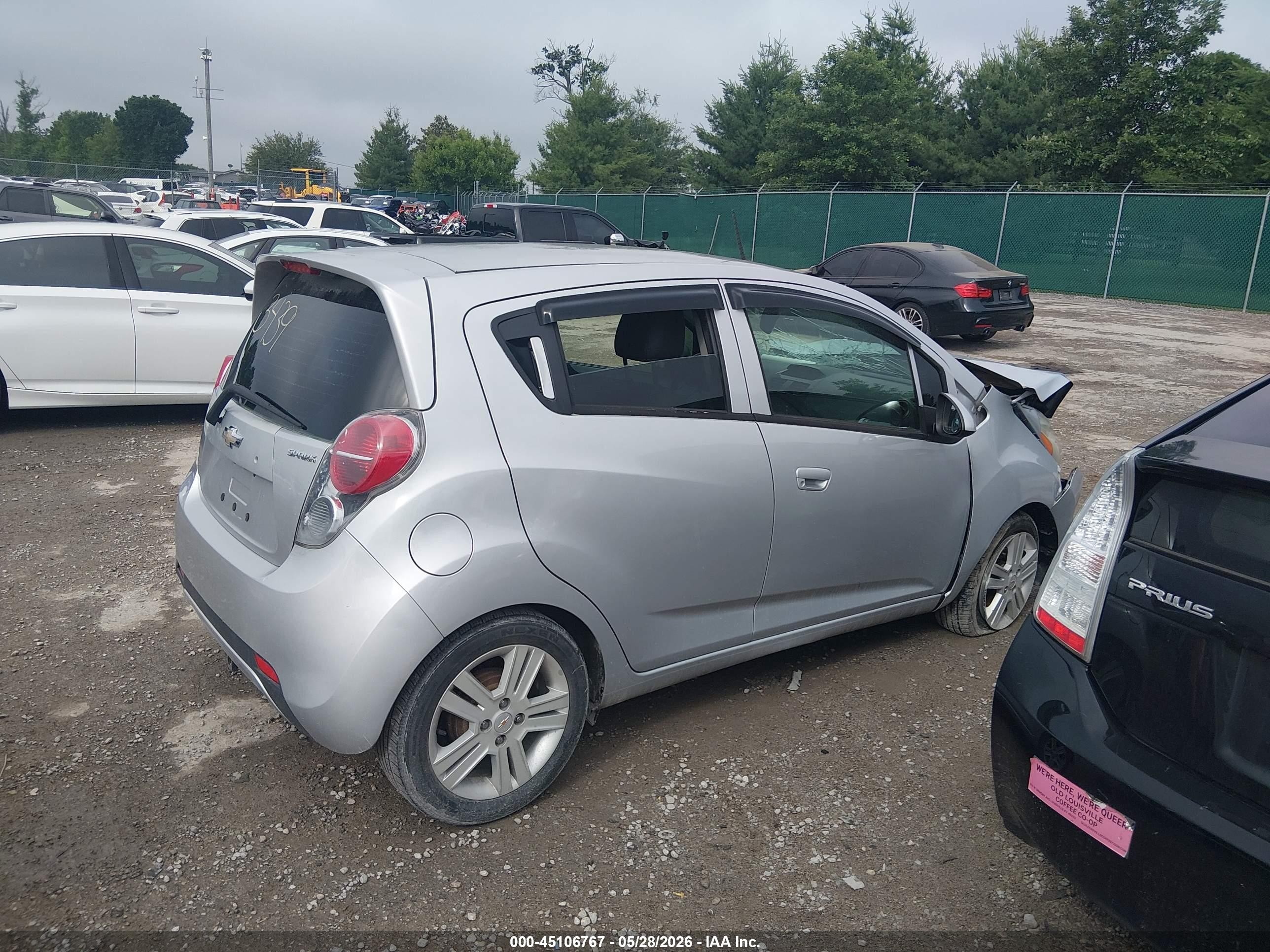 2015 Chevrolet Spark 1lt Cvt Silver vin: KL8CD6S93FC753439
