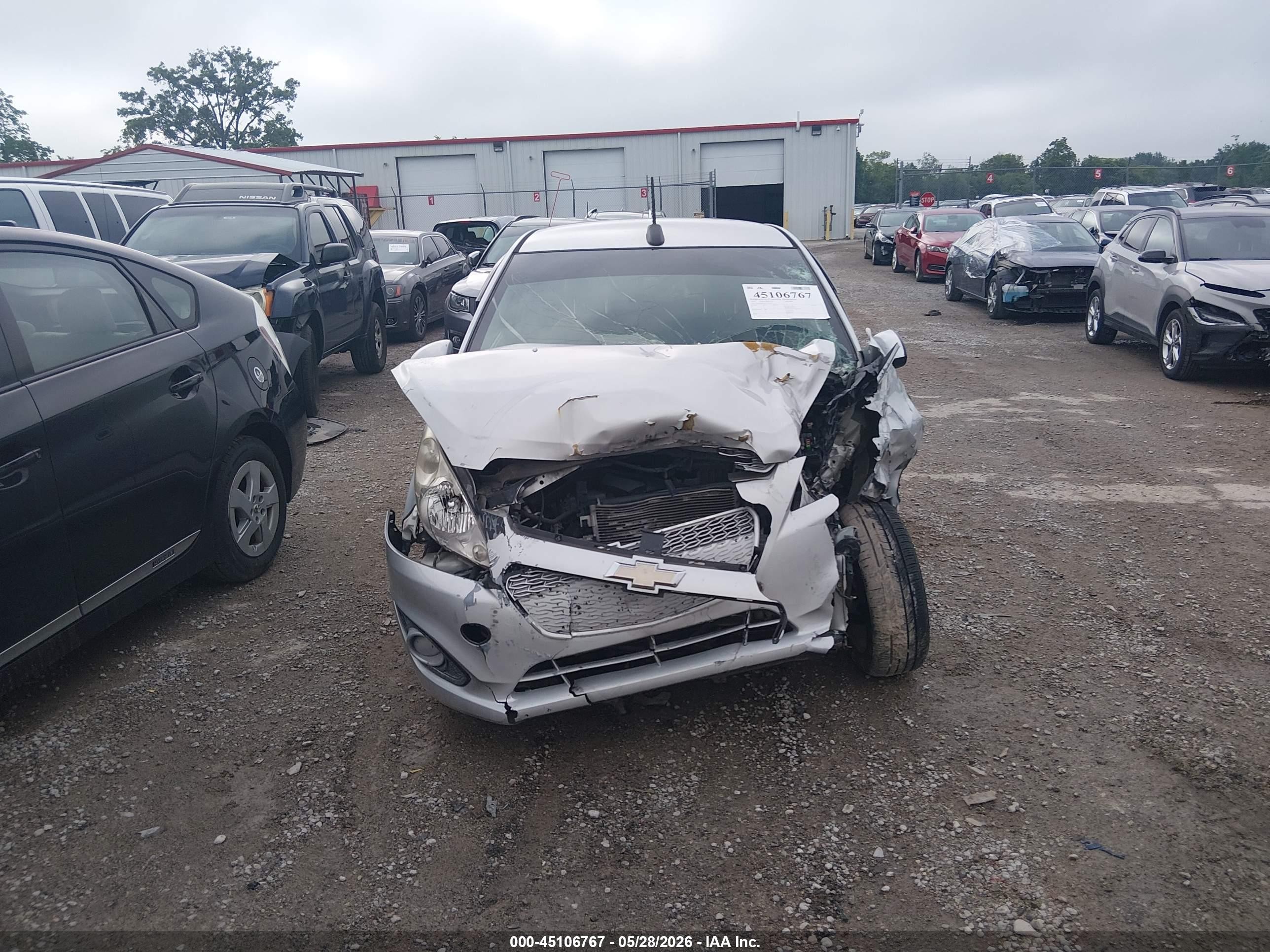 2015 Chevrolet Spark 1lt Cvt Silver vin: KL8CD6S93FC753439