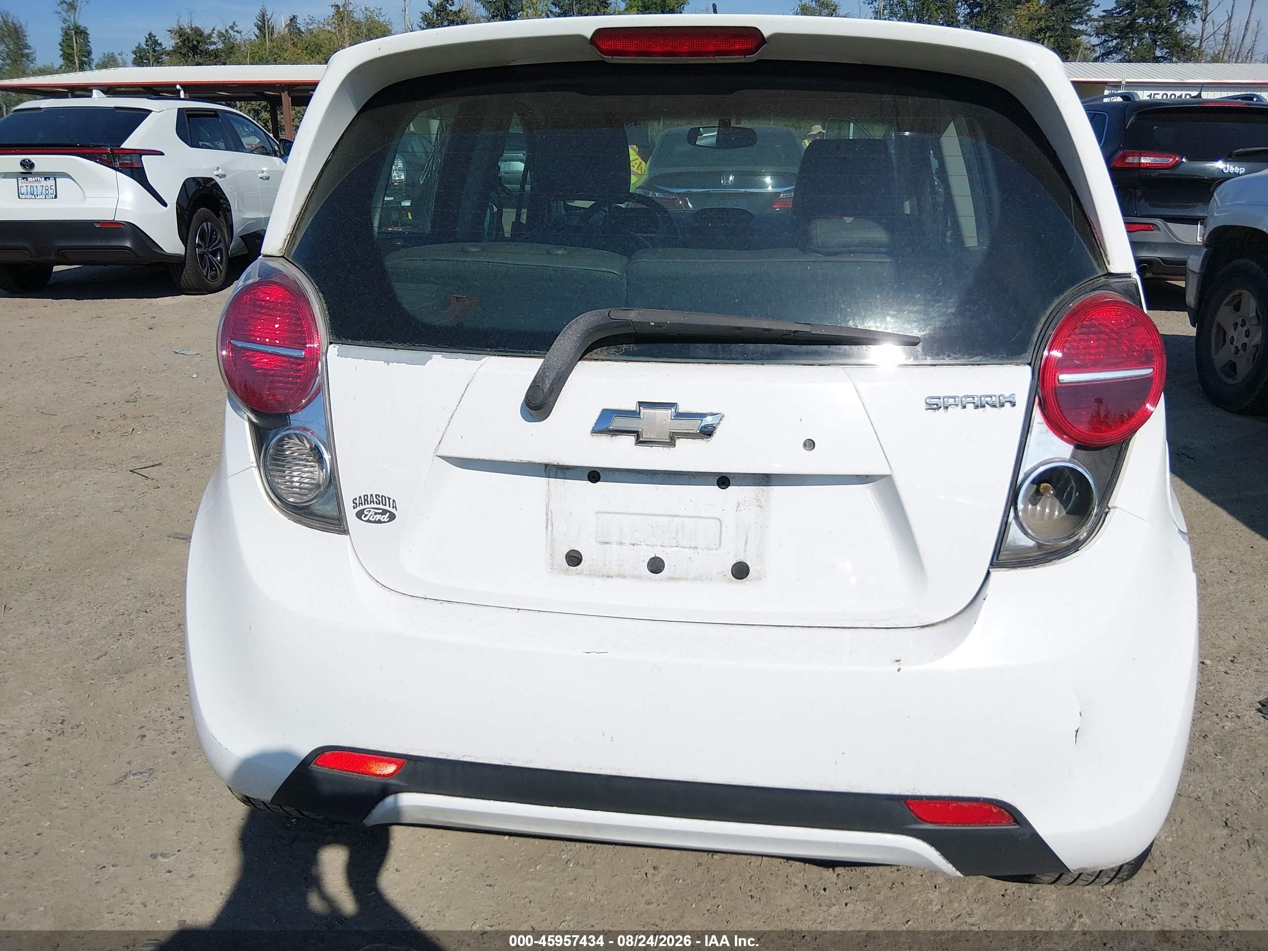 2013 Chevrolet Spark 1lt Auto White vin: KL8CD6S94DC592192