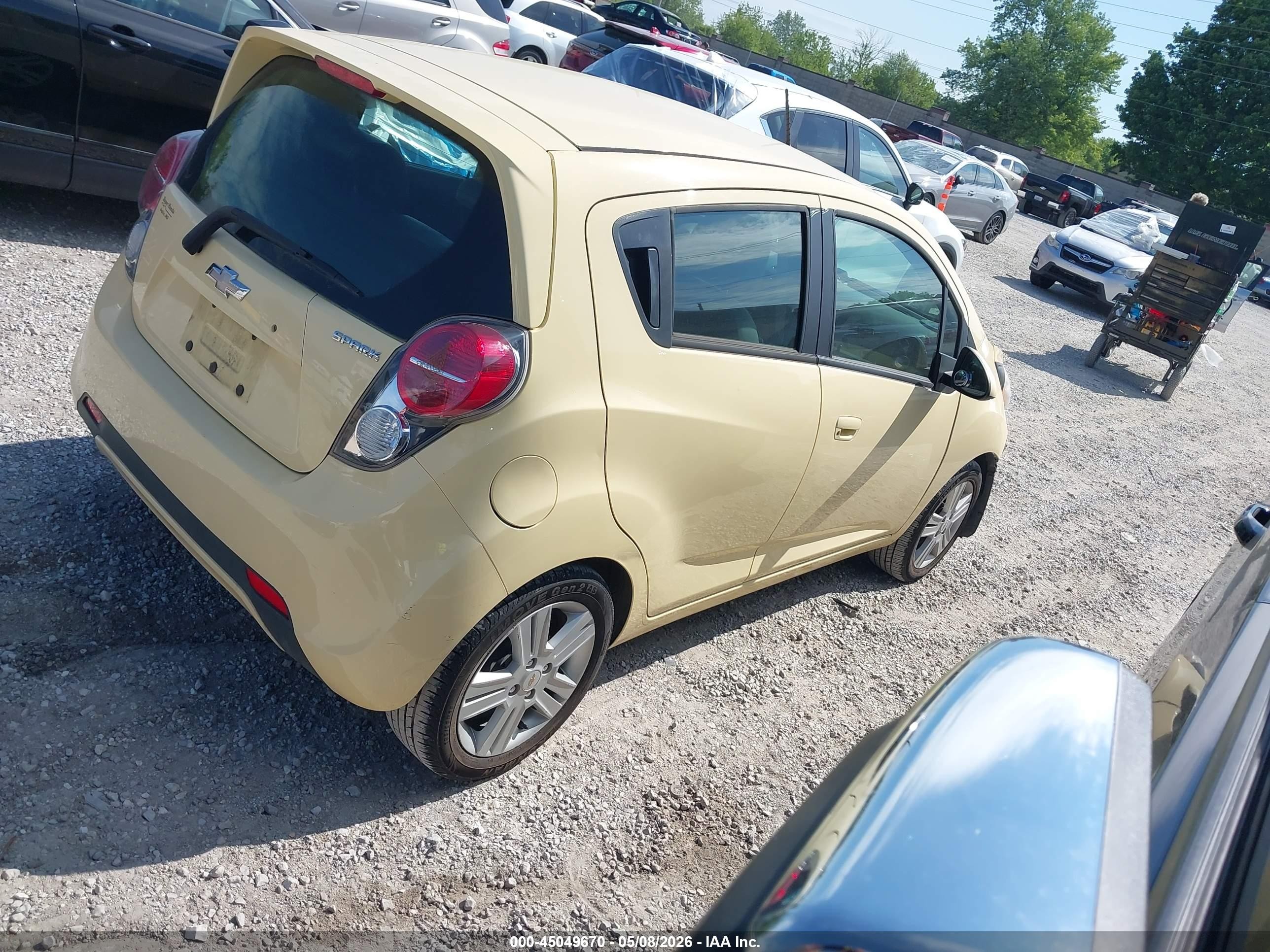 2014 Chevrolet Spark 1lt Auto Yellow vin: KL8CD6S94EC506820