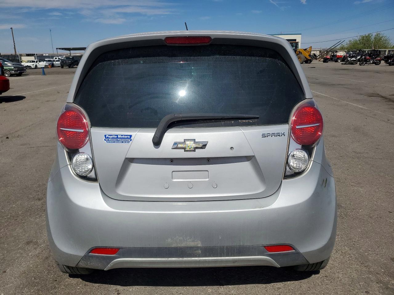 2014 Chevrolet Spark 1lt Silver vin: KL8CD6S94EC514688