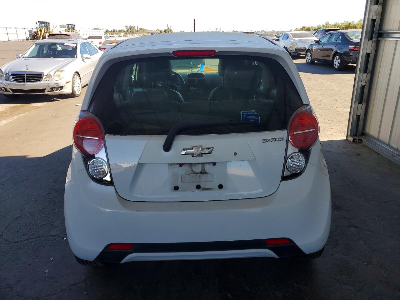 2014 Chevrolet Spark 1lt White vin: KL8CD6S95EC580117