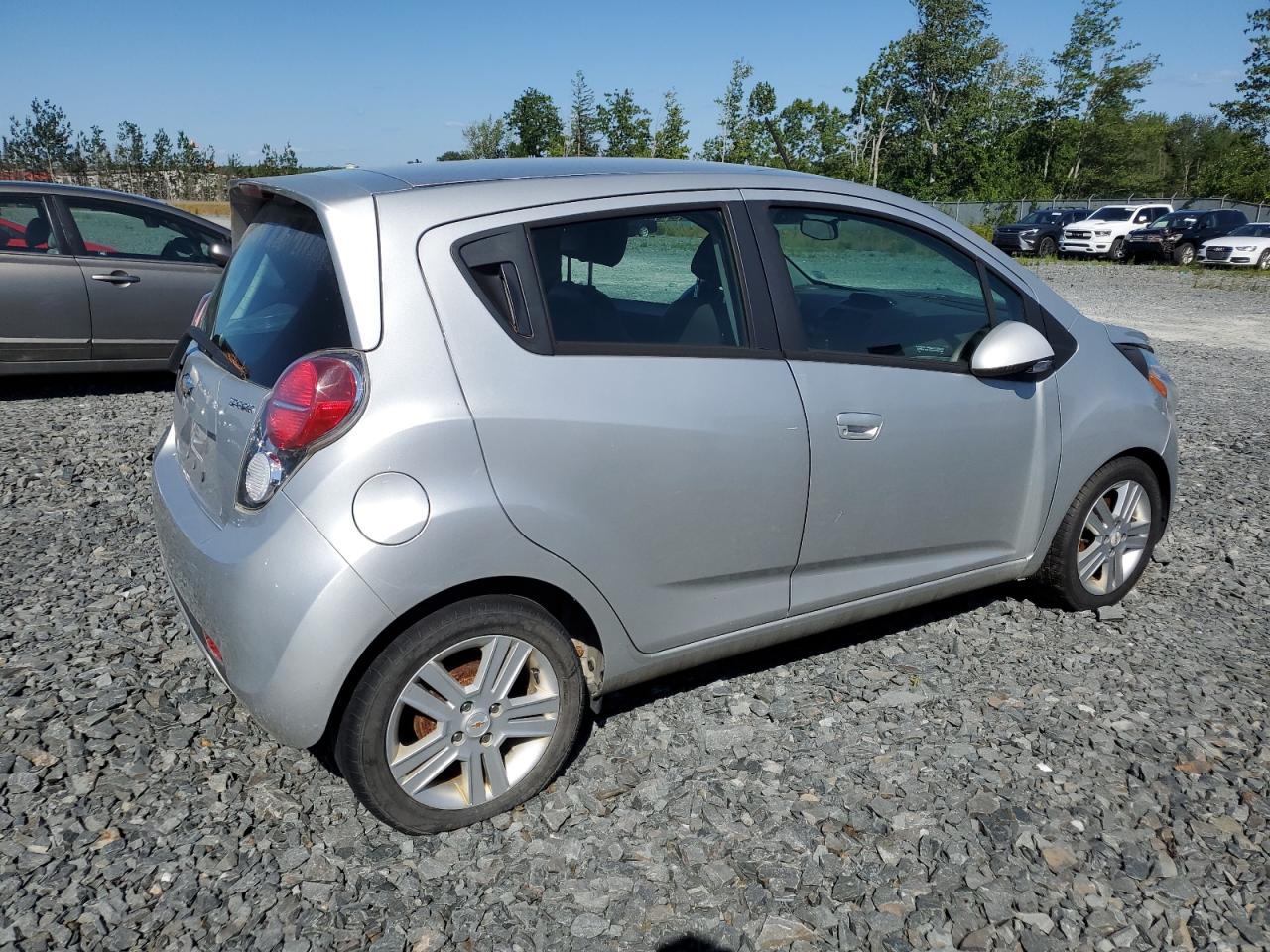 2015 Chevrolet Spark 1lt   Silver vin: KL8CD6S95FC791268
