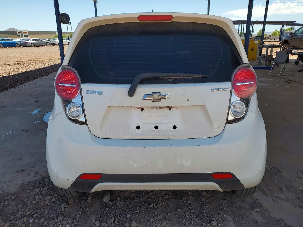 2014 Chevrolet Spark 1lt White vin: KL8CD6S97EC414598