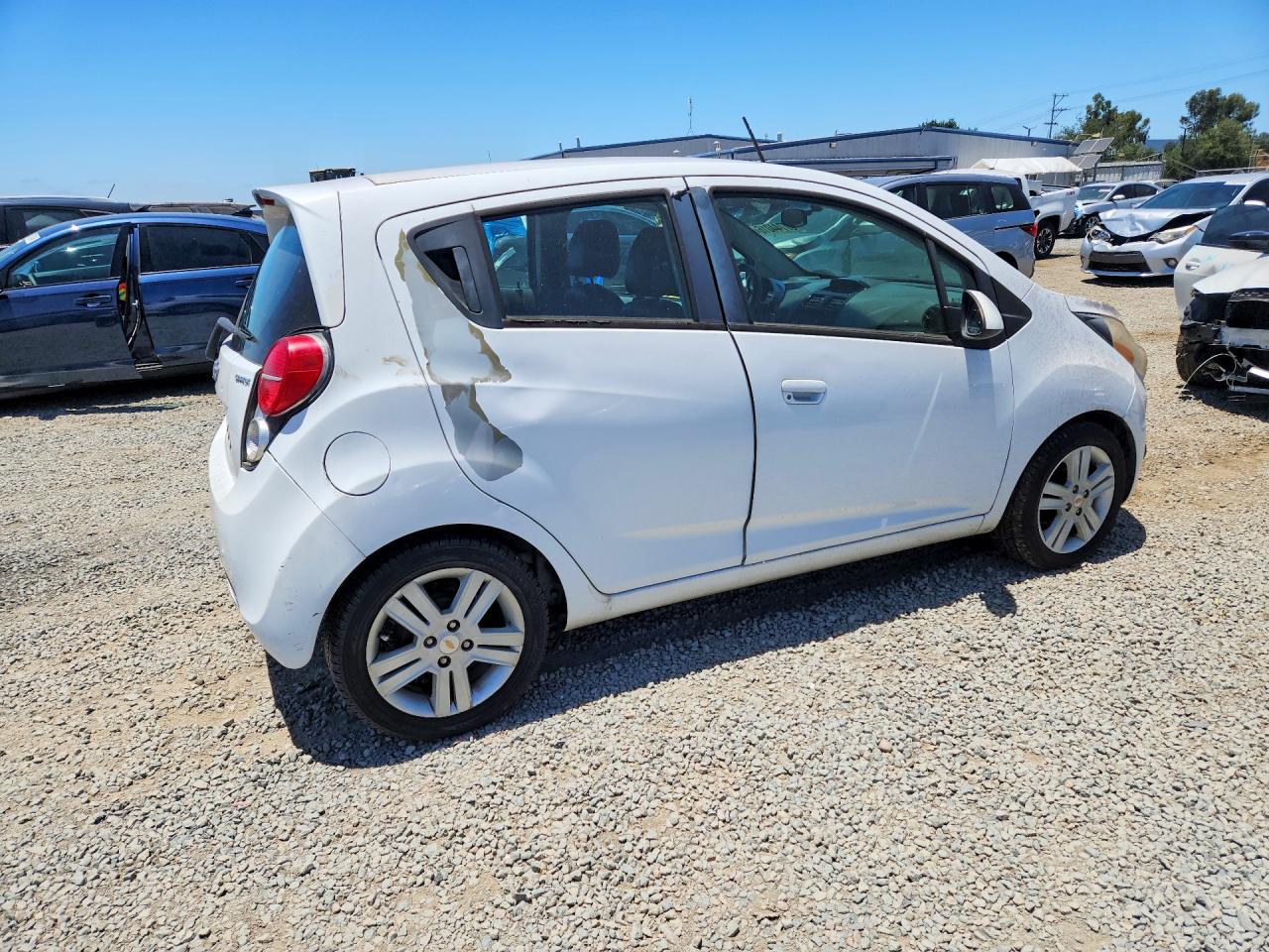 2013 Chevrolet Spark White vin: KL8CD6S98DC583673