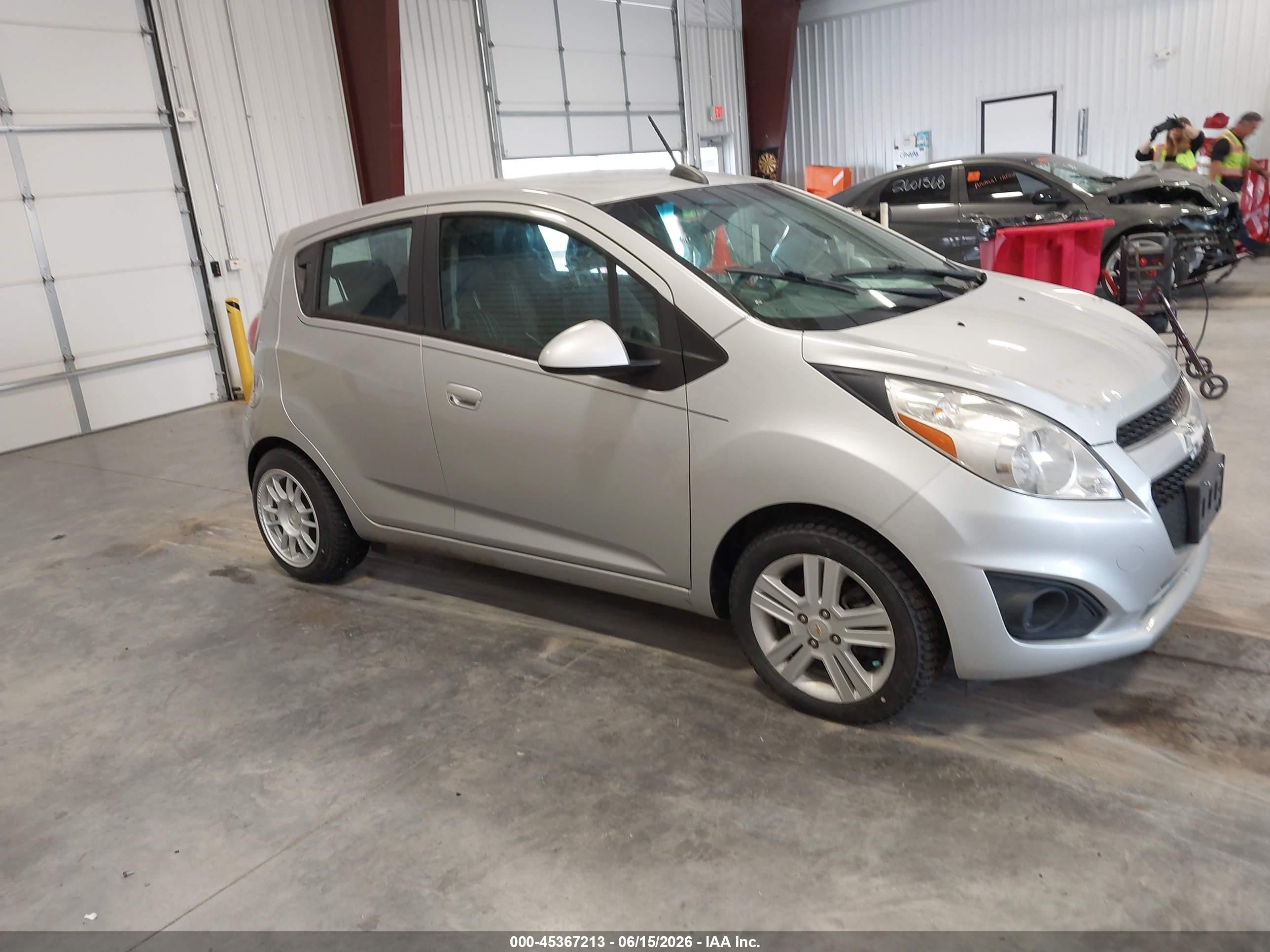 2015 Chevrolet Spark 1lt Cvt Silver vin: KL8CD6S98FC761360