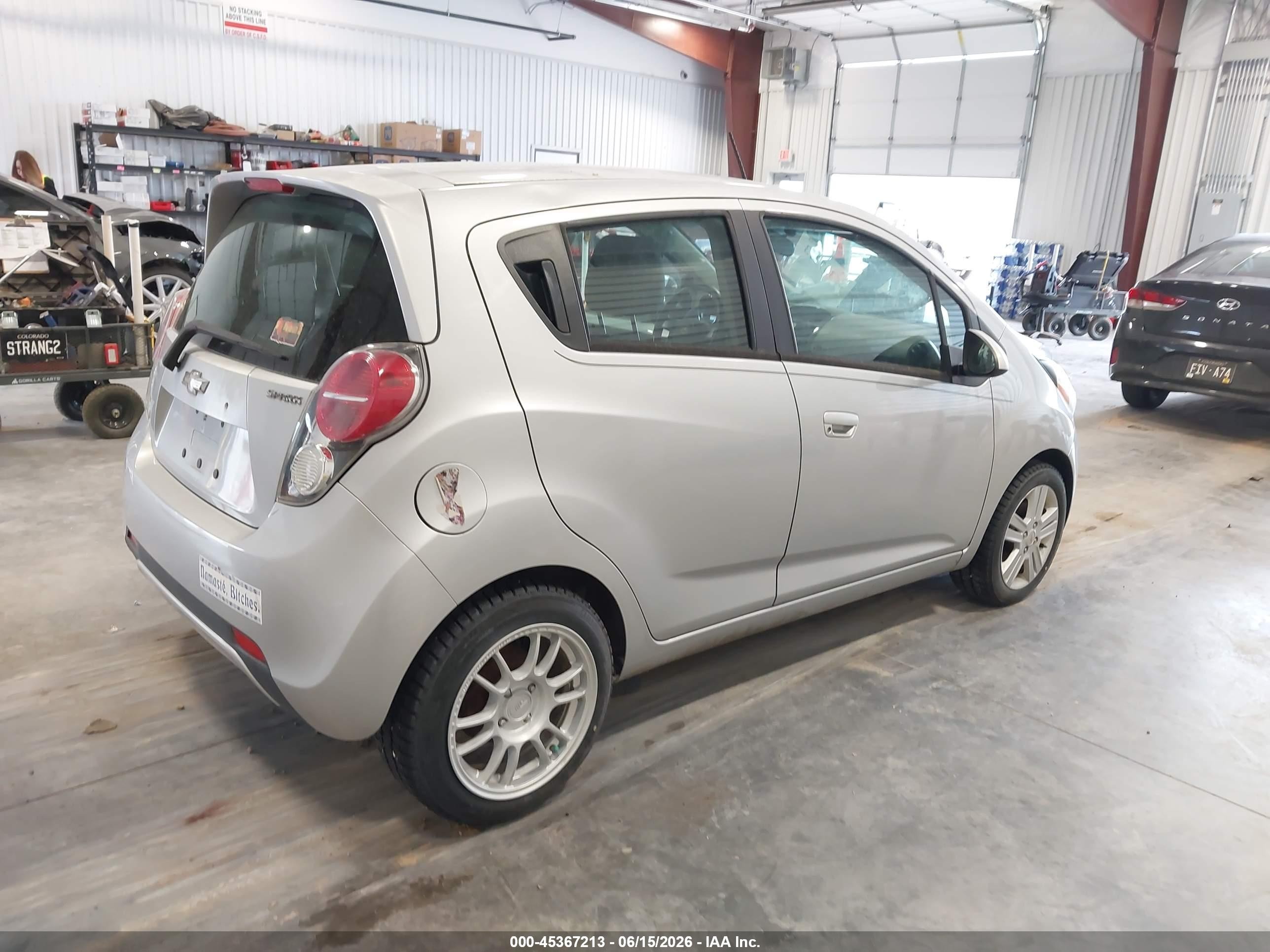2015 Chevrolet Spark 1lt Cvt Silver vin: KL8CD6S98FC761360