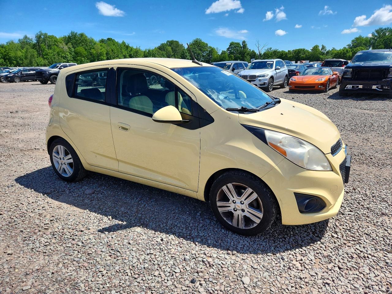 2013 Chevrolet Spark 1lt Yellow vin: KL8CD6S9XDC563120