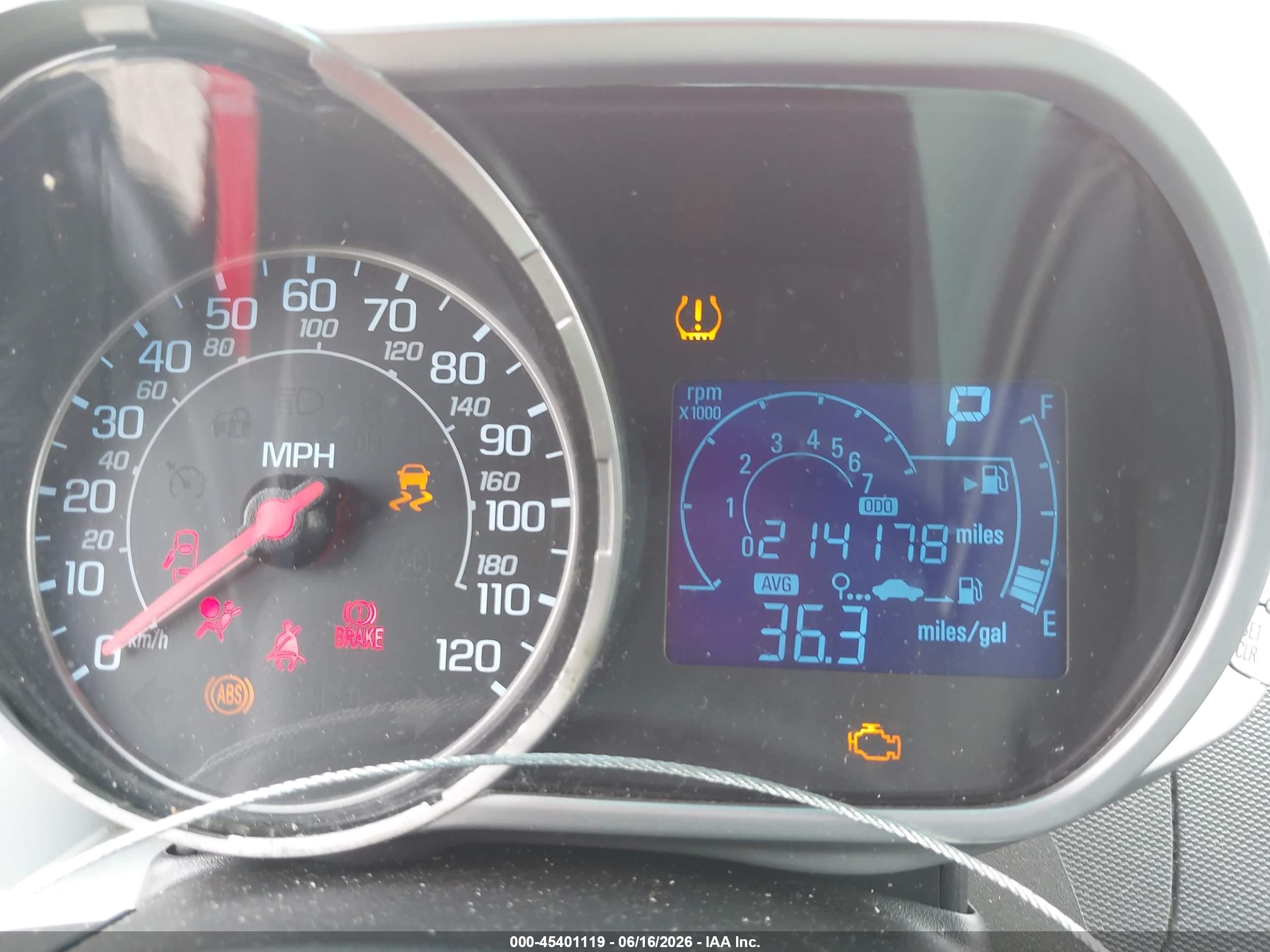 2013 Chevrolet Spark 1lt Auto Красный vin: KL8CD6S9XDC568916