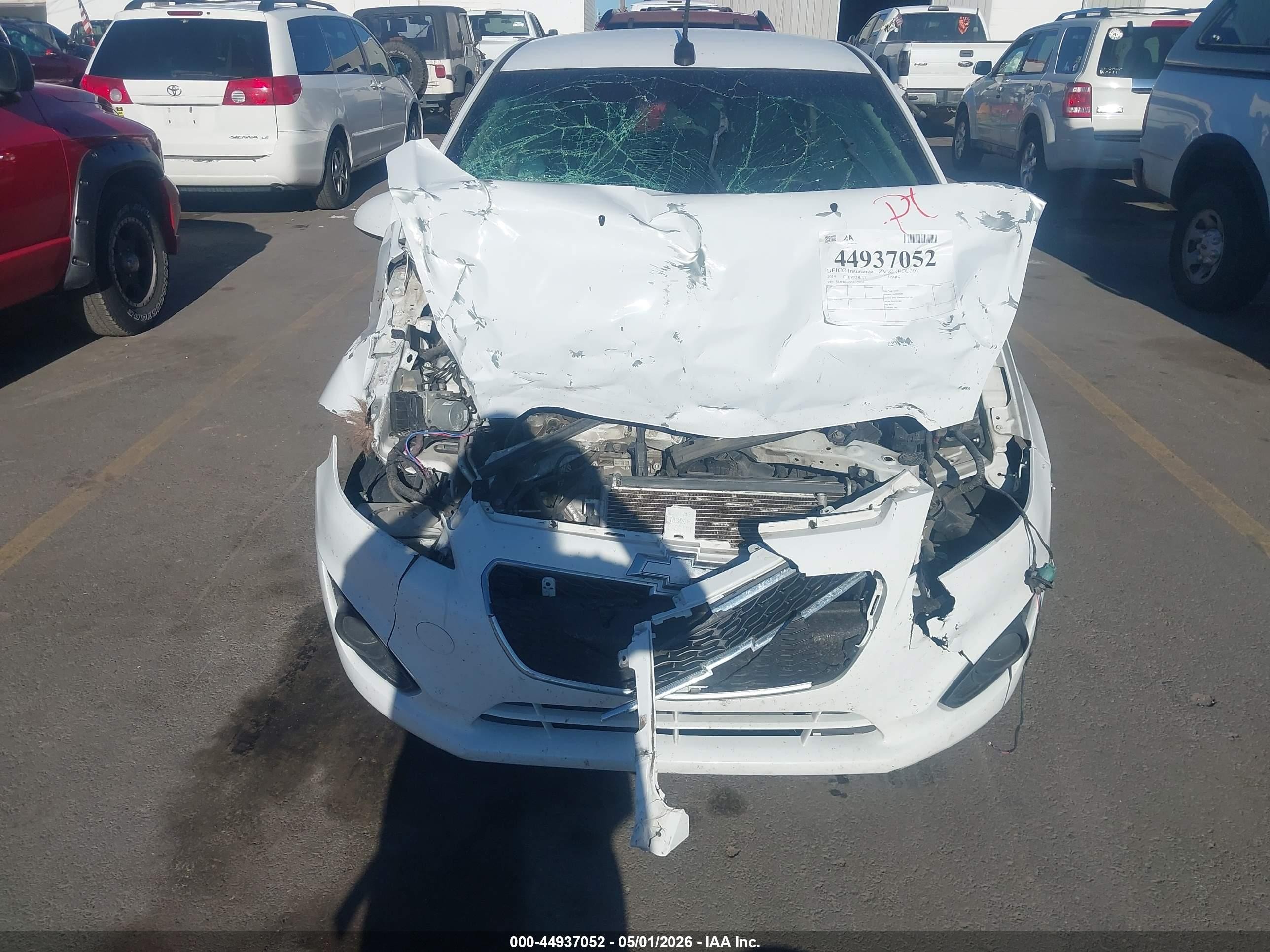 2014 Chevrolet Spark 1lt Auto White vin: KL8CD6S9XEC546755