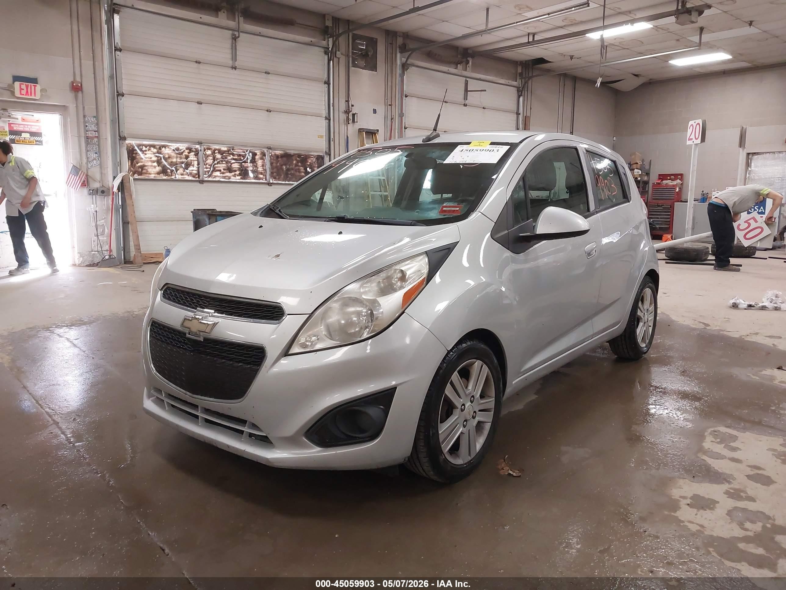 2014 Chevrolet Spark 1lt Auto Silver vin: KL8CD6S9XEC563118