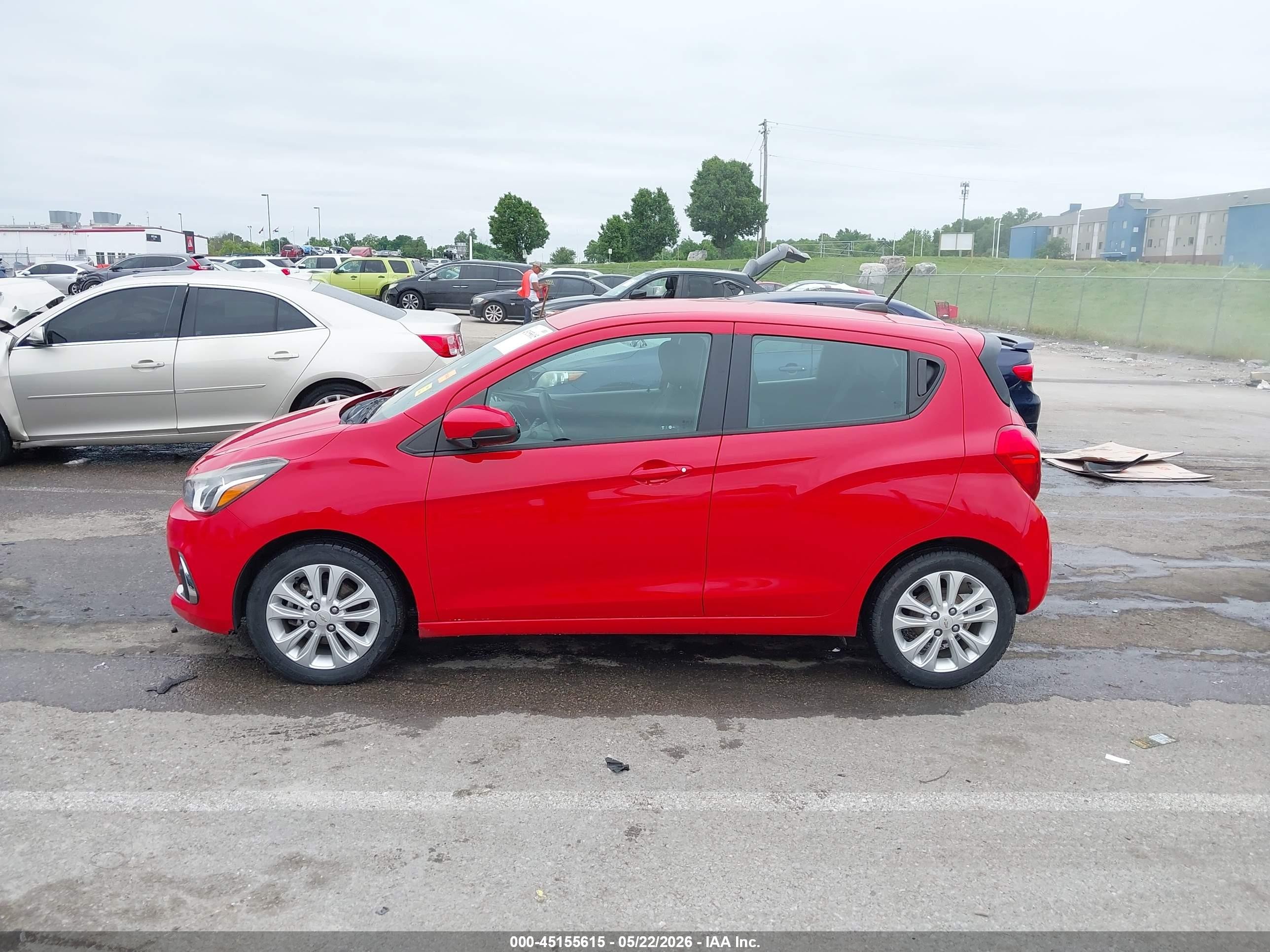 2017 Chevrolet Spark 1lt Cvt Red vin: KL8CD6SA1HC753050