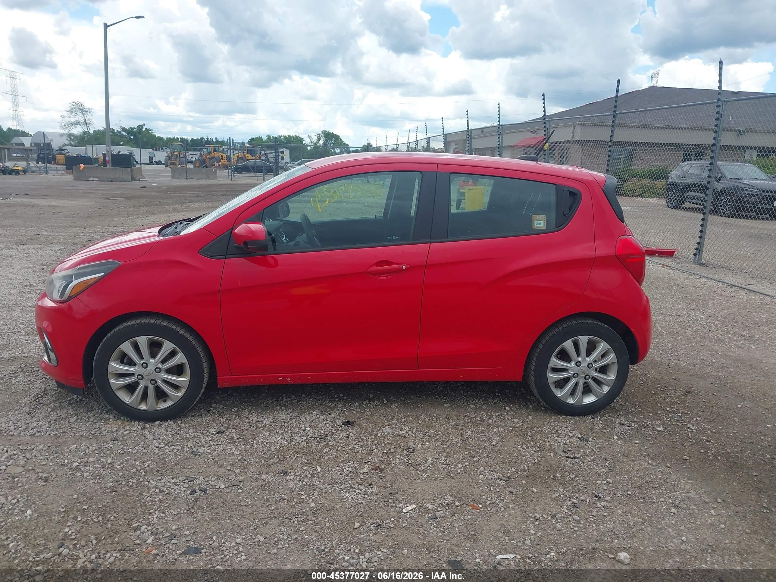 2016 Chevrolet Spark 1lt Cvt Red vin: KL8CD6SA2GC574160