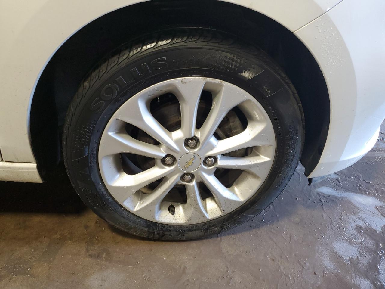 2021 Chevrolet Spark 1lt White vin: KL8CD6SA7MC739034 Damage: Right Front Wheel, Curb Rash, 4 To 5 Inches