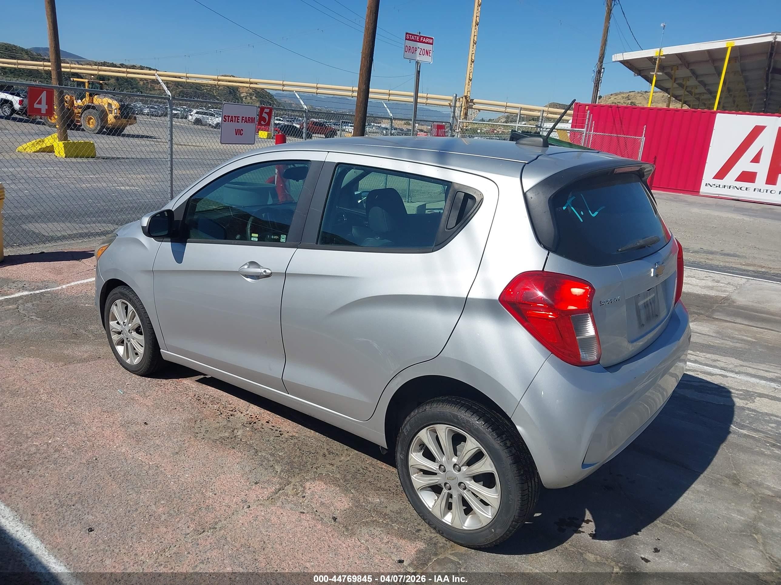 2017 Chevrolet Spark 1lt Cvt Gray vin: KL8CD6SA8HC740571