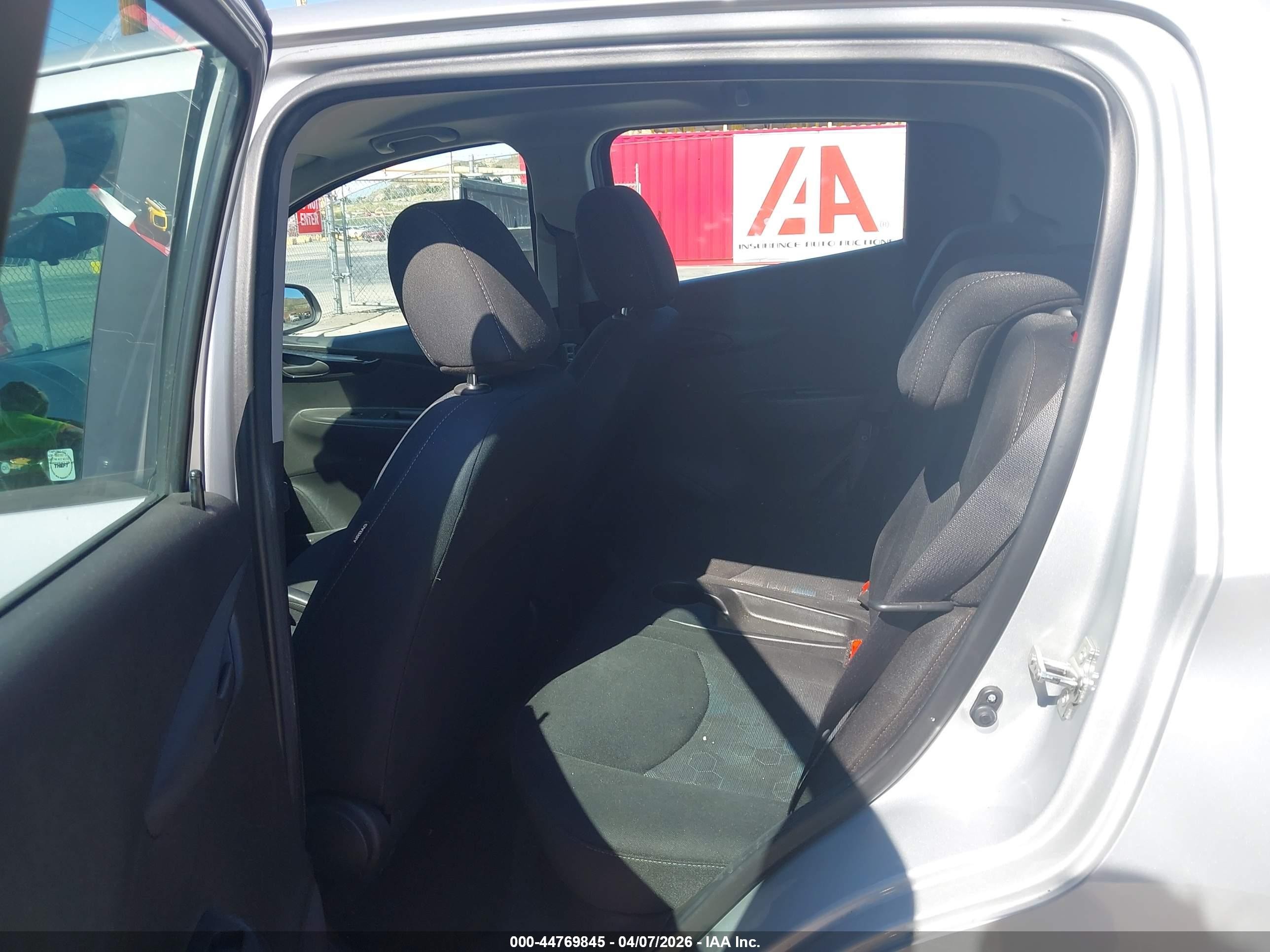 2017 Chevrolet Spark 1lt Cvt Gray vin: KL8CD6SA8HC740571