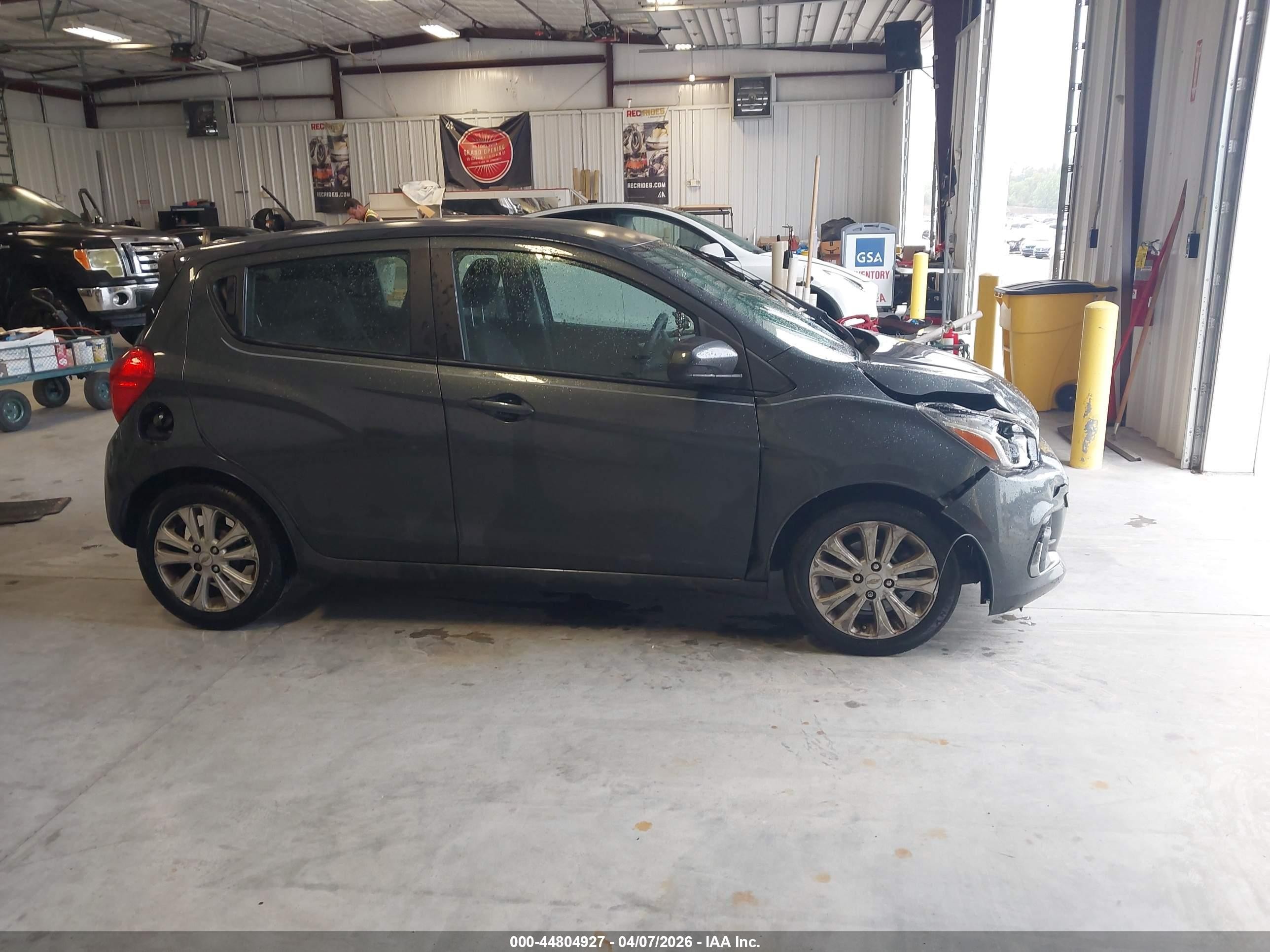 2017 Chevrolet Spark 1lt Cvt Gray vin: KL8CD6SA8HC839245