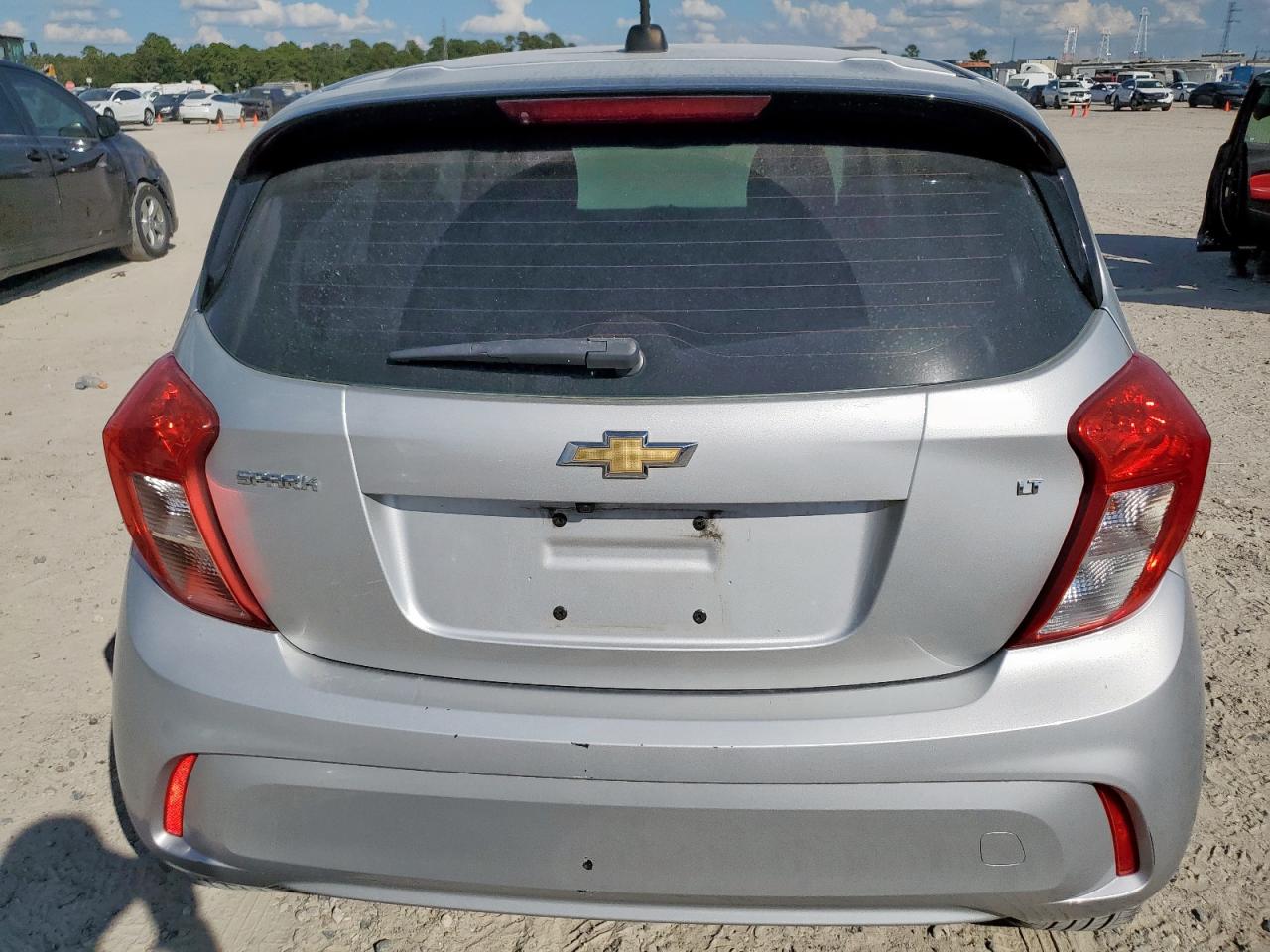2021 Chevrolet Spark 1lt Silver vin: KL8CD6SA8MC225483