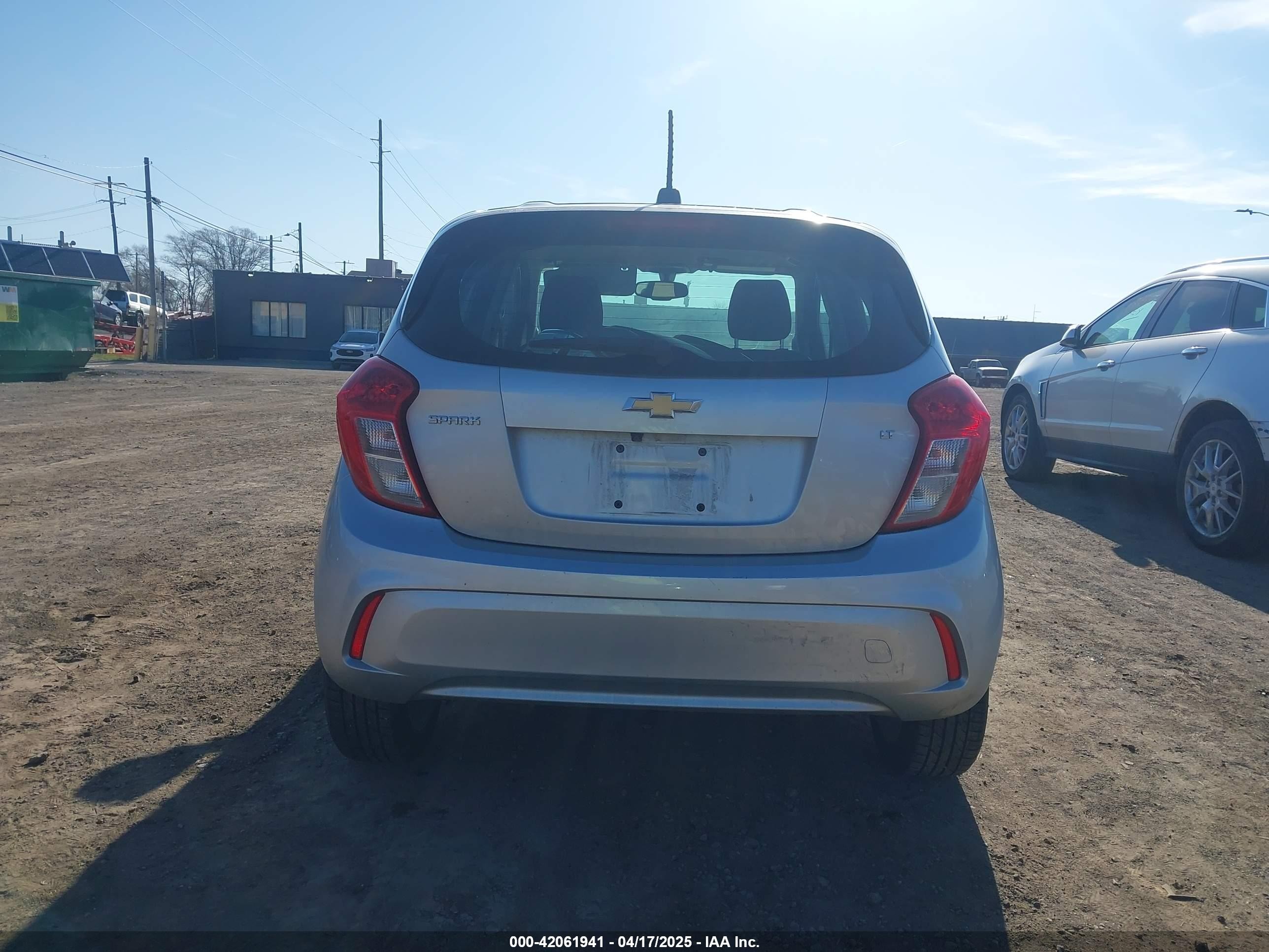 2018 Chevrolet Spark 1lt Cvt Silver vin: KL8CD6SAXJC439189