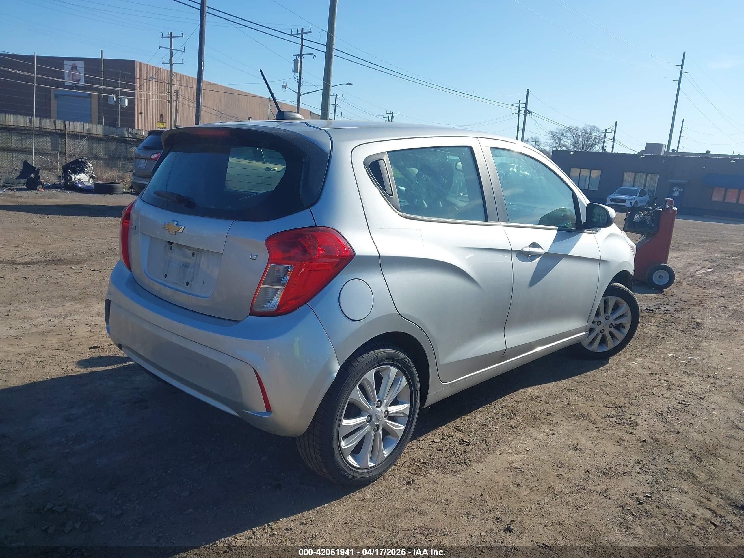 2018 Chevrolet Spark 1lt Cvt Silver vin: KL8CD6SAXJC439189