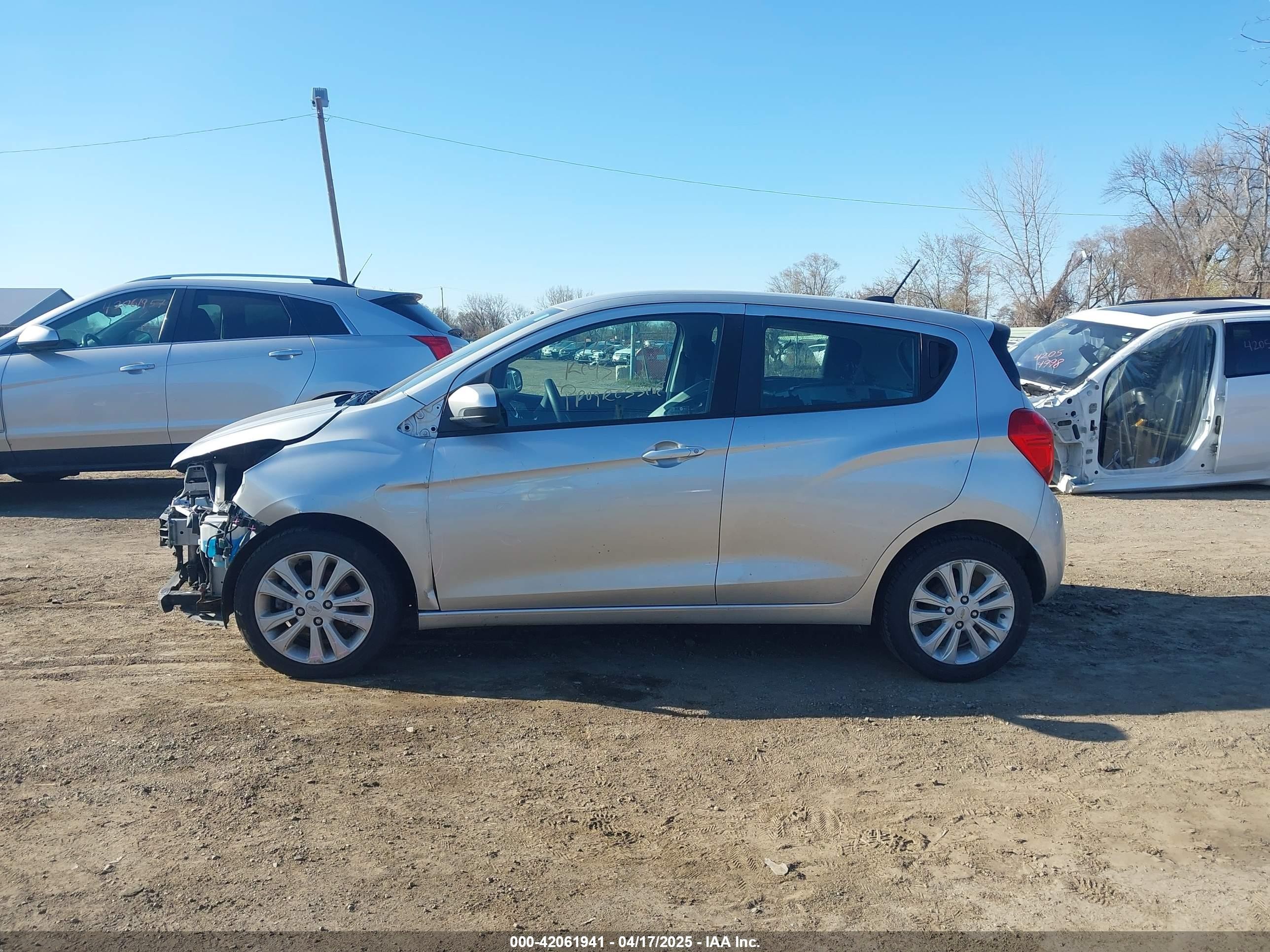 2018 Chevrolet Spark 1lt Cvt Silver vin: KL8CD6SAXJC439189