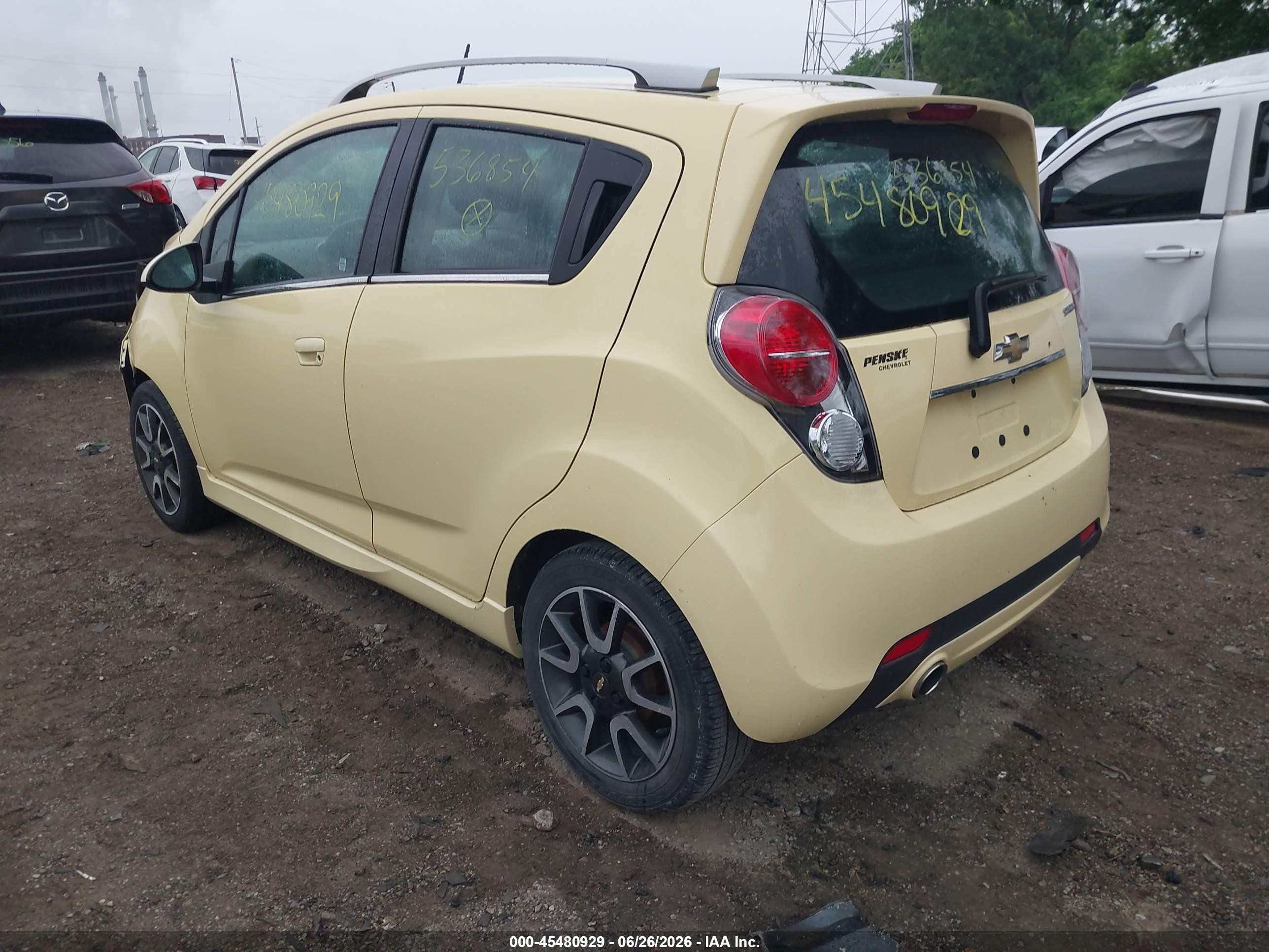 2013 Chevrolet Spark 2lt Auto Yellow vin: KL8CF6S95DC536854