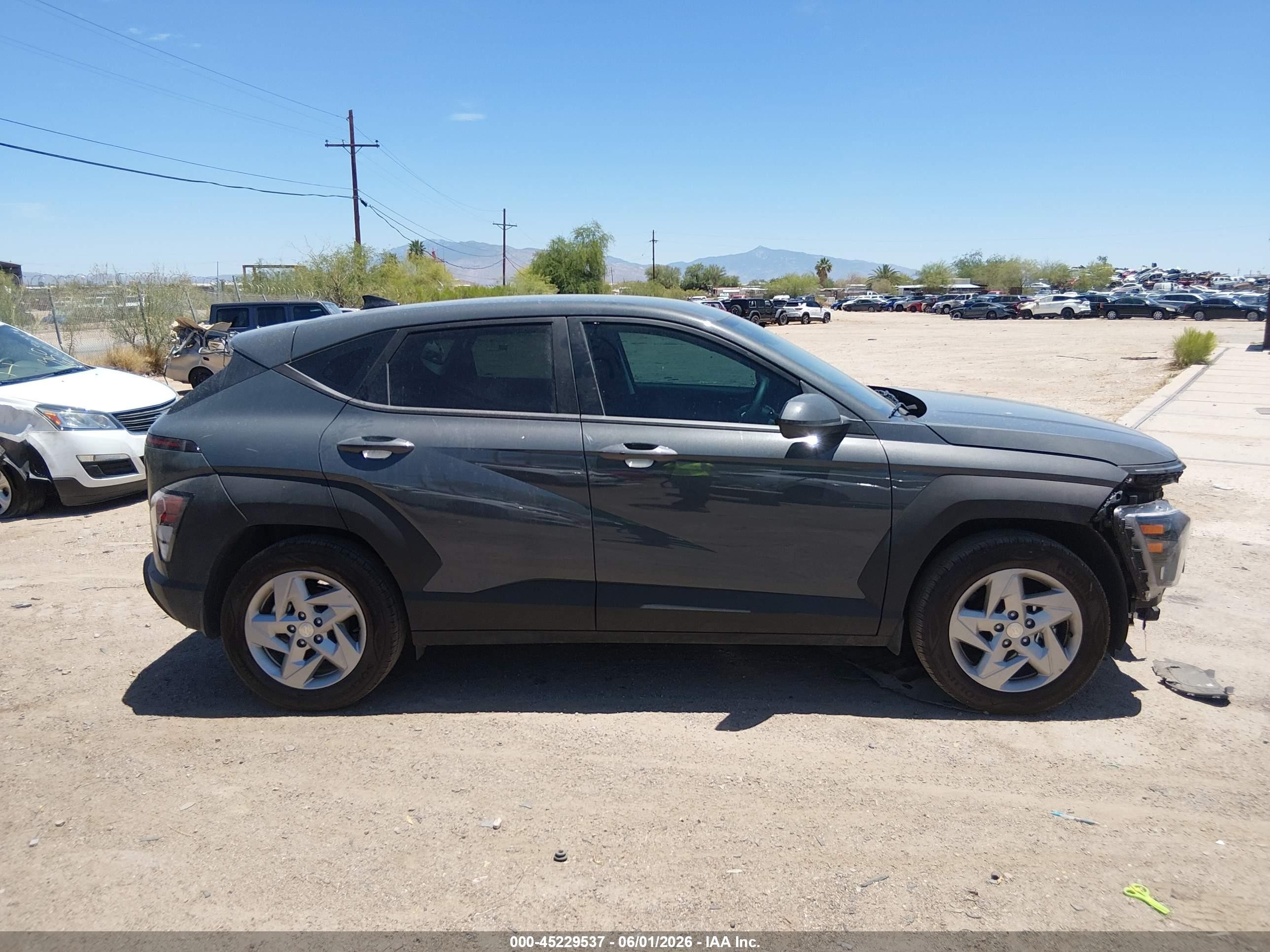 2026 Hyundai Kona Se Gray vin: KM8HA3AB2TU382669