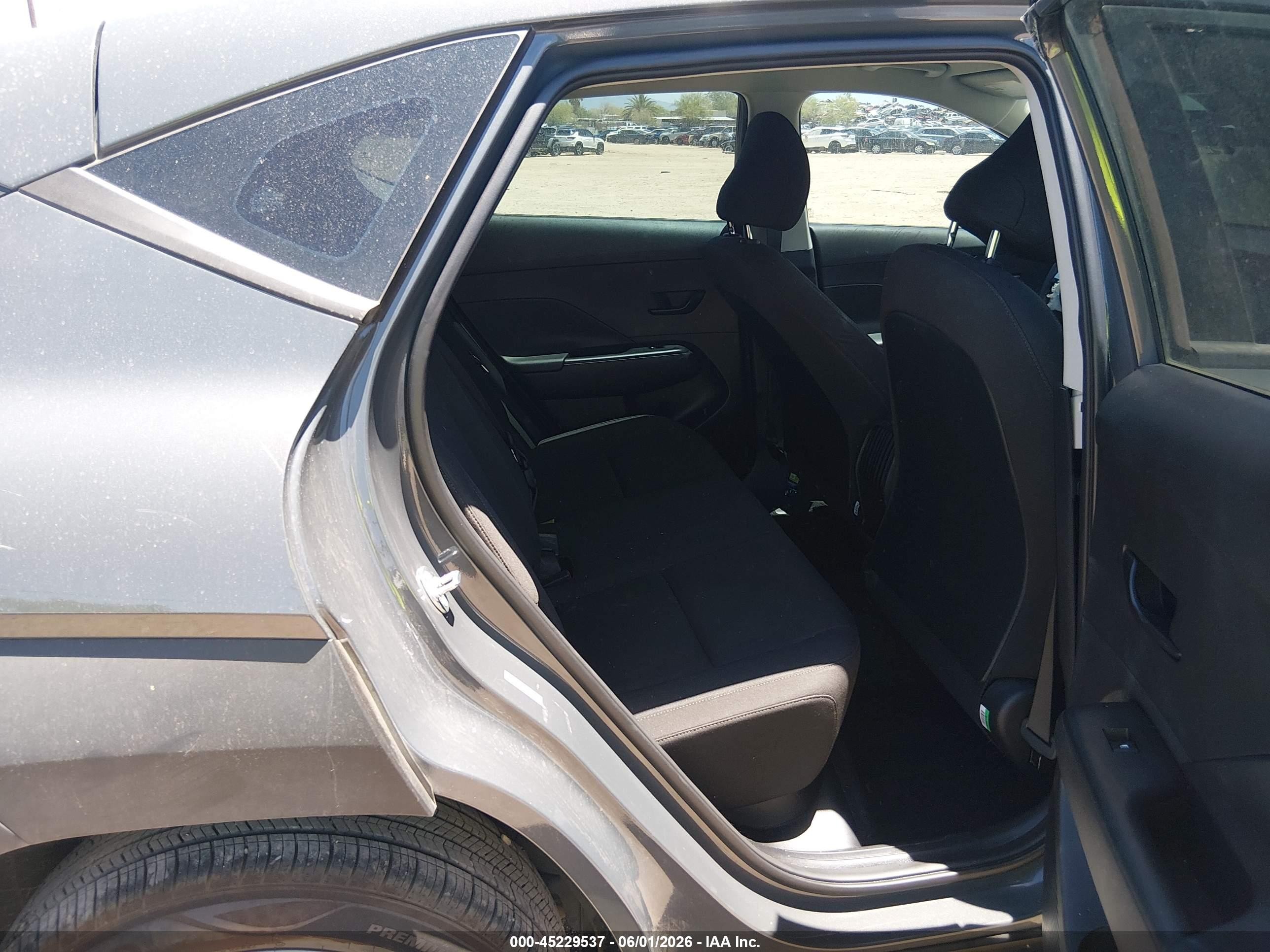 2026 Hyundai Kona Se Gray vin: KM8HA3AB2TU382669