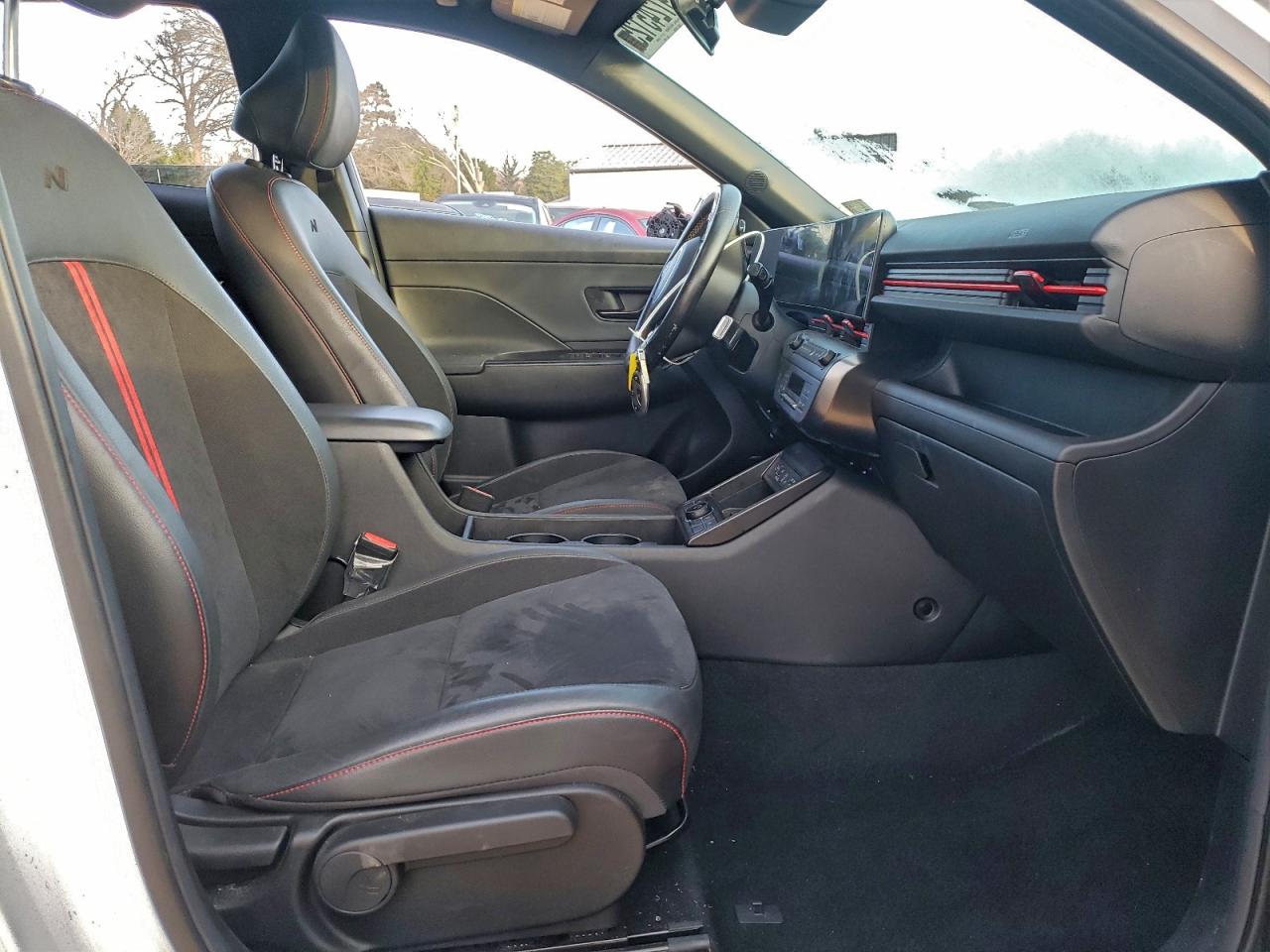 2024 Hyundai Kona N Line Белый vin: KM8HACA33RU118409