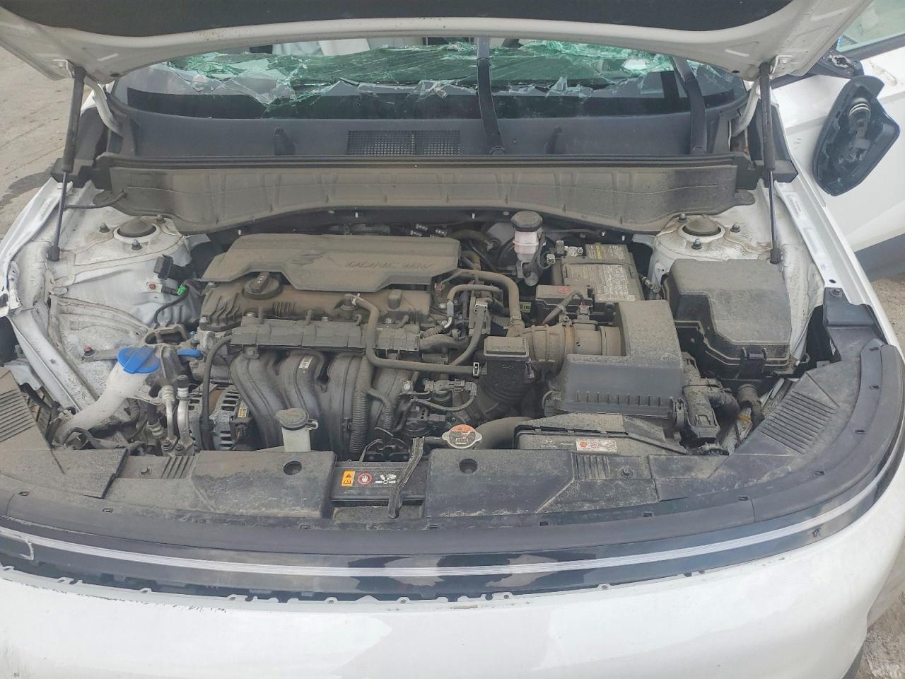 2025 Hyundai Kona Se White vin: KM8HACAB9SU219421